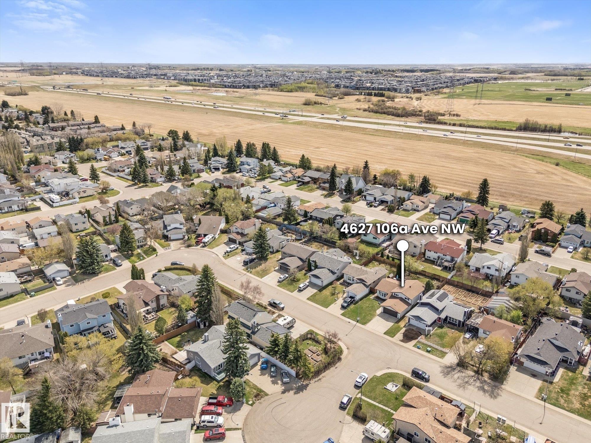 4627 10A Avenue Nw, Edmonton, AB - Outdoor With View