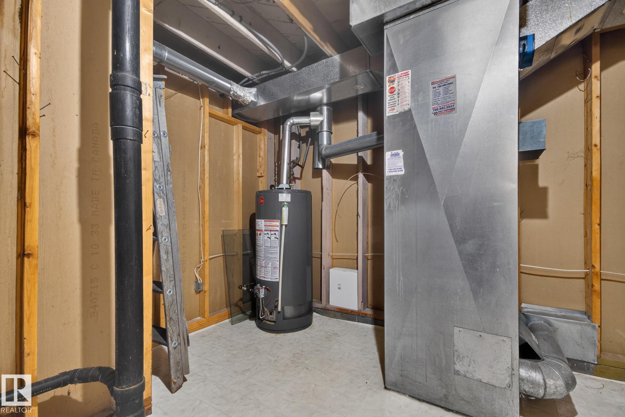 Image quality insufficient for description - 11901 42 Street Nw, Edmonton, AB - Indoor Photo Showing Basement