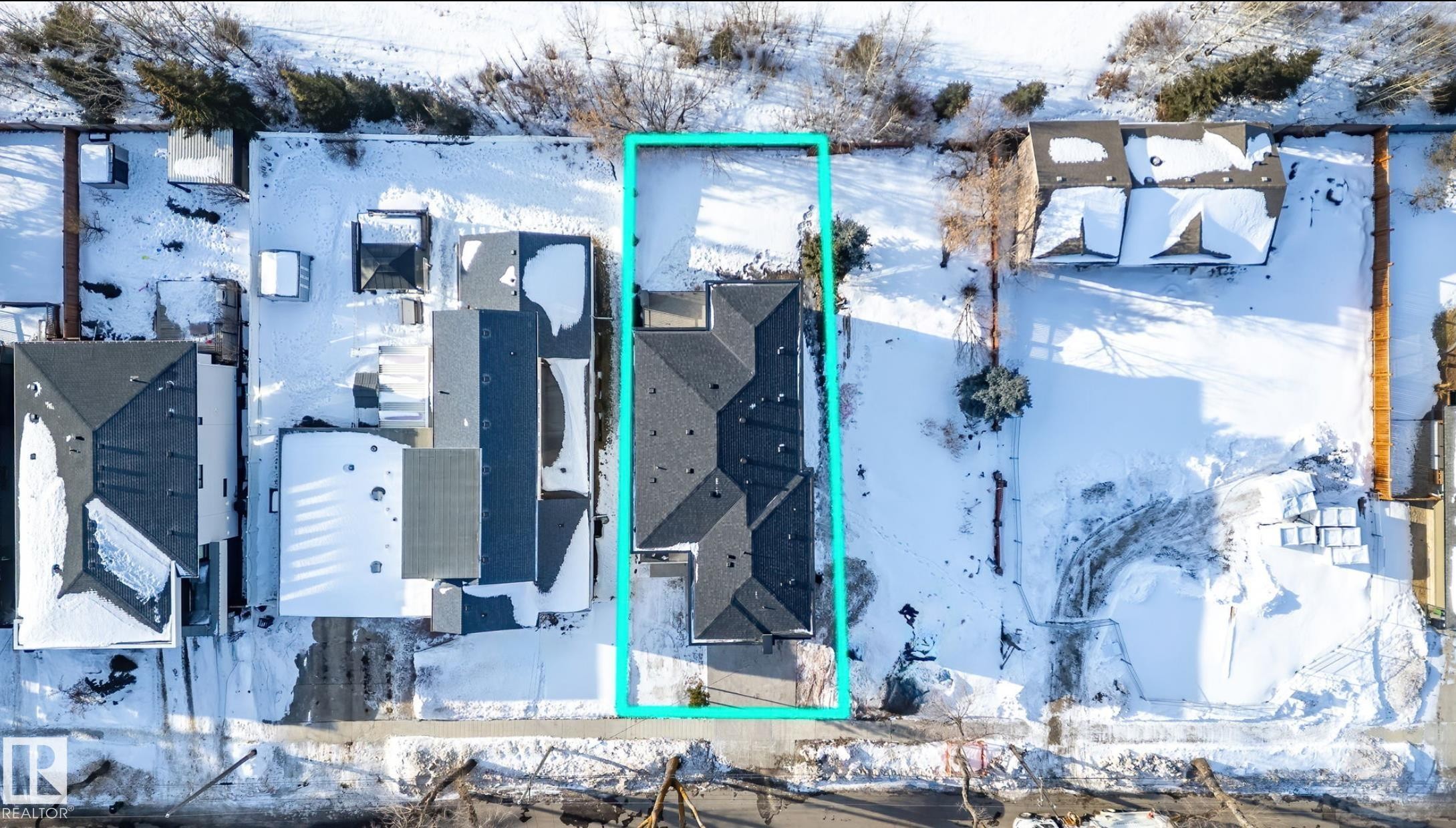 Aerial view showcasing a residential property with a multi-gabled roofline and an extended rear yard - 5820 110 Street, Edmonton, AB - Outdoor