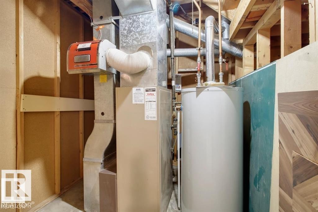 10688 Beaumaris Road, Edmonton, AB - Indoor Photo Showing Basement
