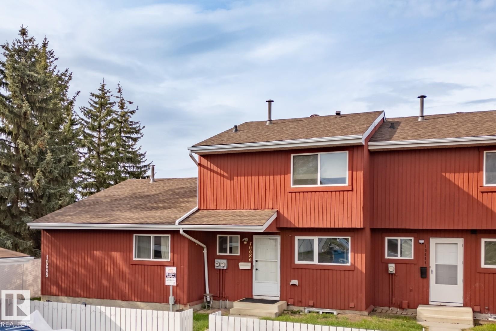 10688 Beaumaris Road, Edmonton, AB - Outdoor
