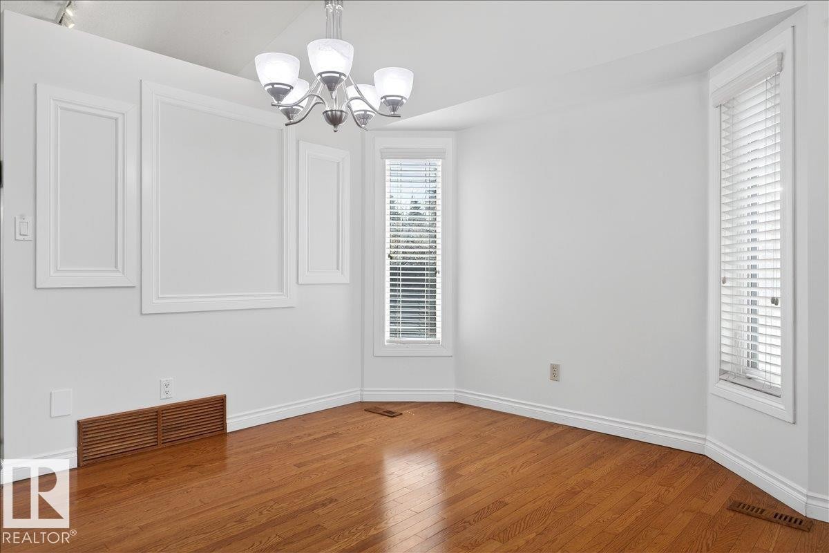 3671 33 Street, Edmonton, AB - Indoor Photo Showing Other Room
