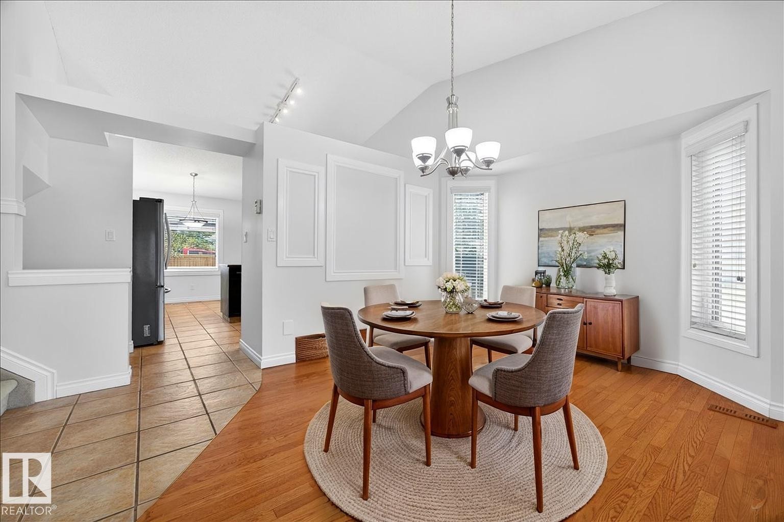 3671 33 Street, Edmonton, AB - Indoor Photo Showing Dining Room