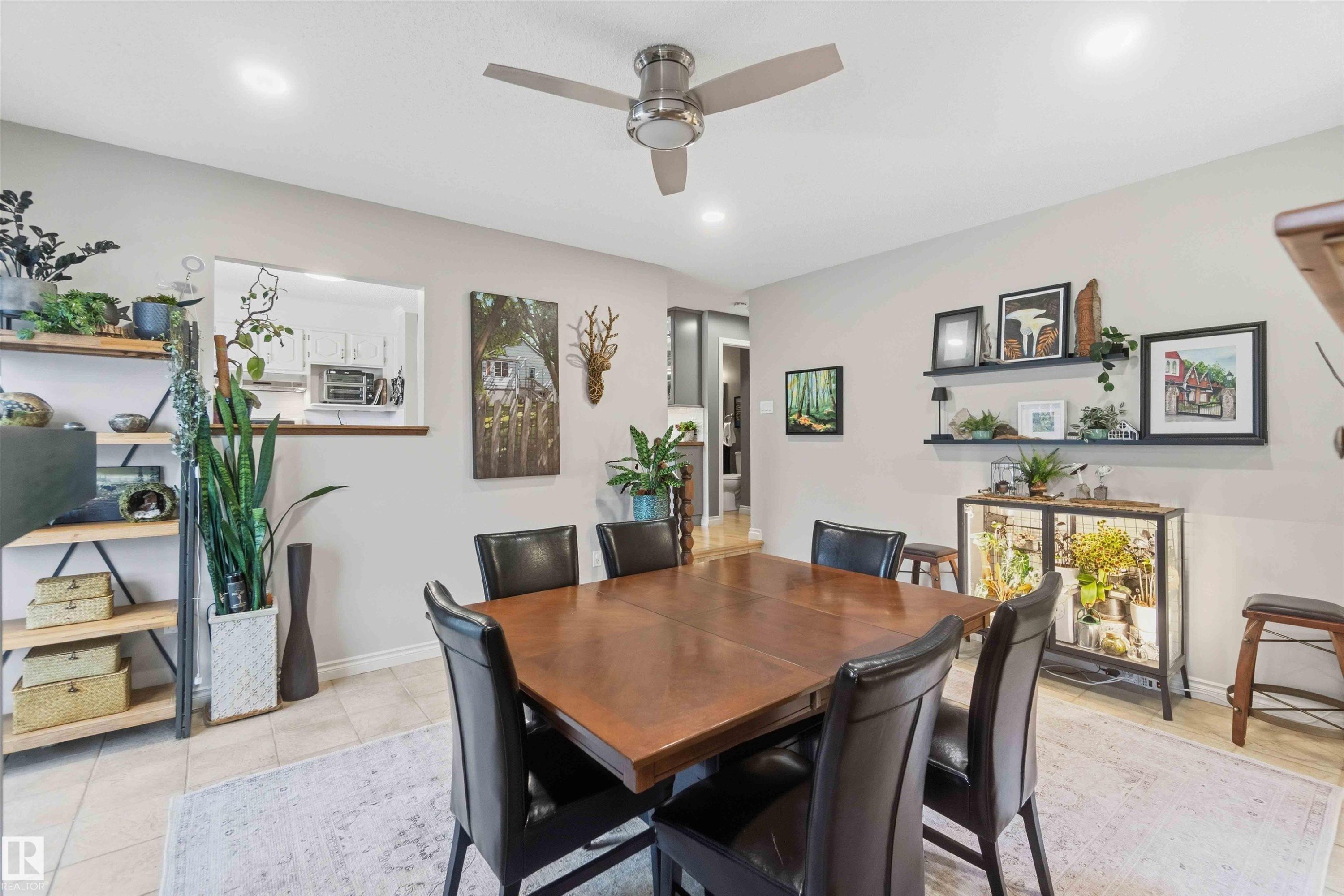58 Patterson Cr, St. Albert, AB - Indoor Photo Showing Dining Room