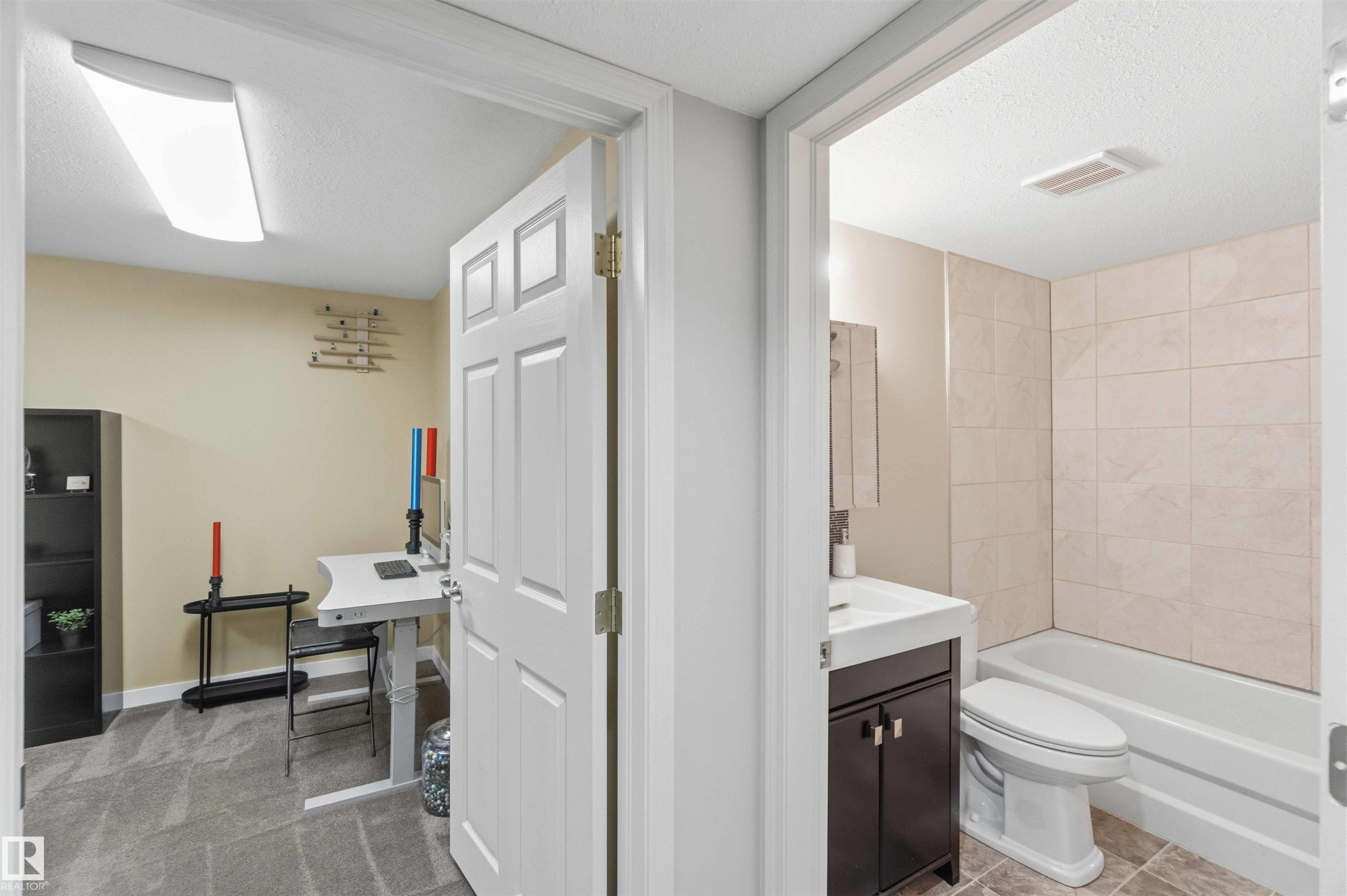 58 Patterson Cr, St. Albert, AB - Indoor Photo Showing Bathroom