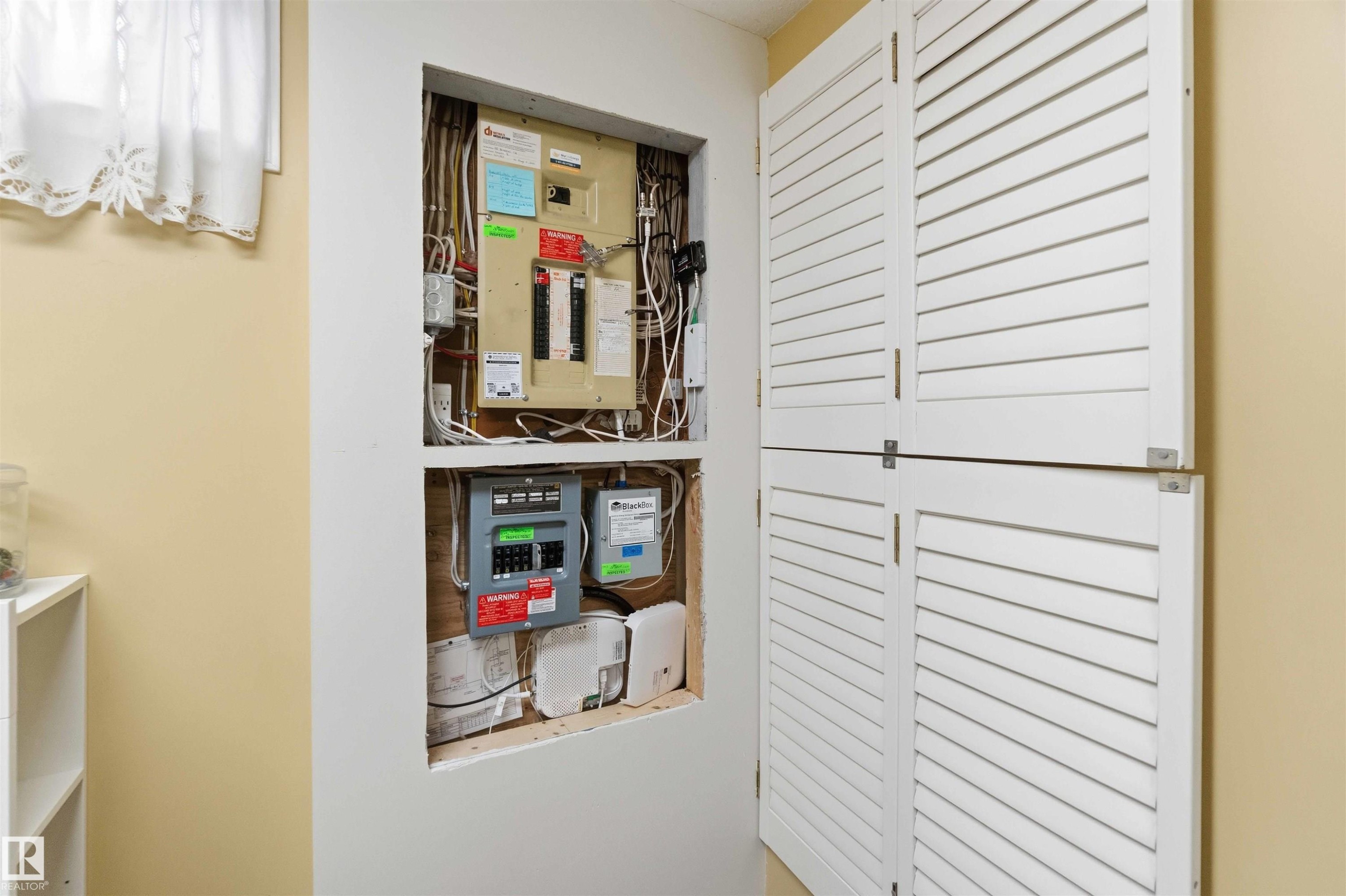 58 Patterson Cr, St. Albert, AB - Indoor Photo Showing Other Room