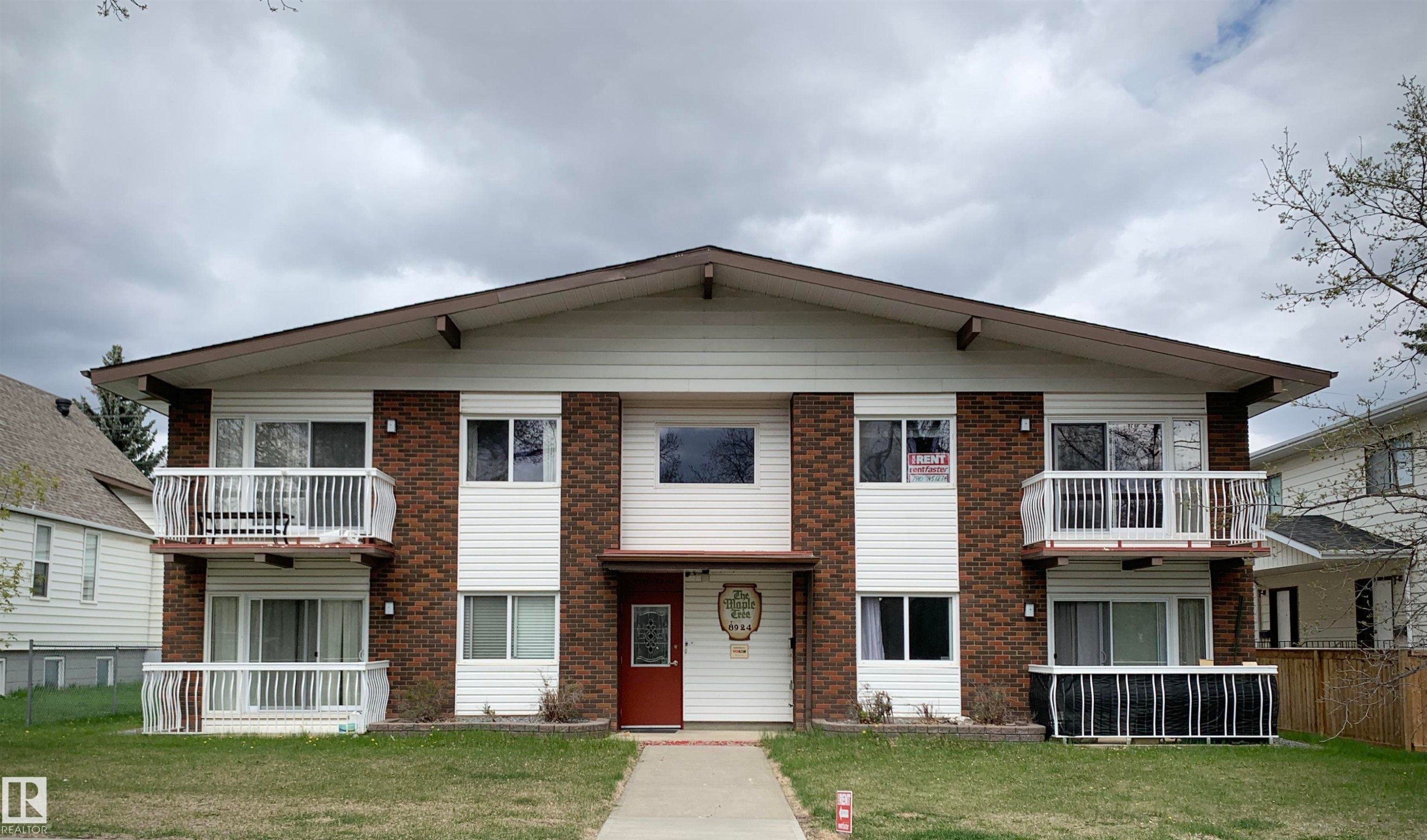 8924 85 Avenue, Edmonton, AB - Outdoor With Balcony With Facade
