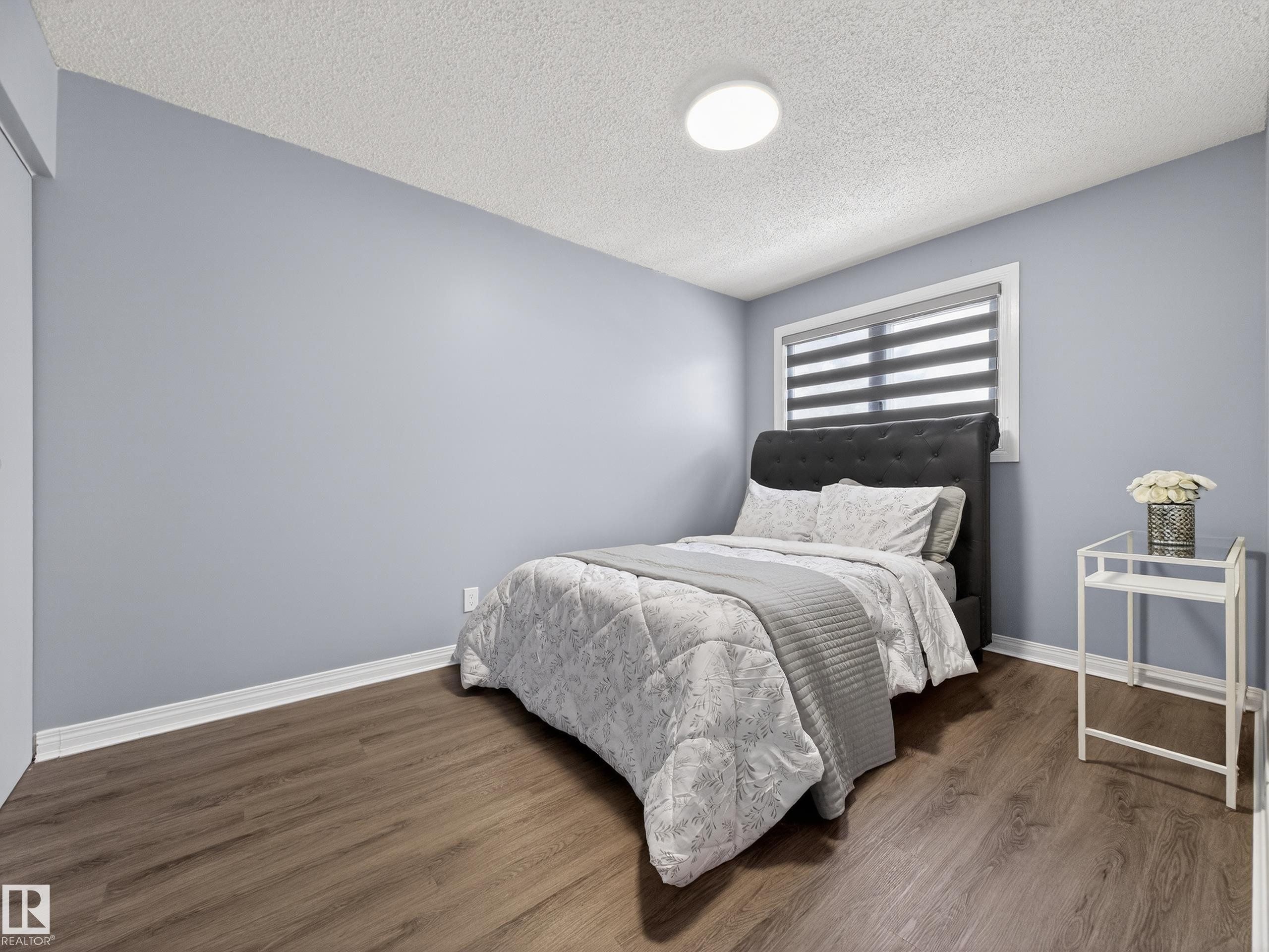 18F Callingwood Court, Edmonton, AB - Indoor Photo Showing Bedroom