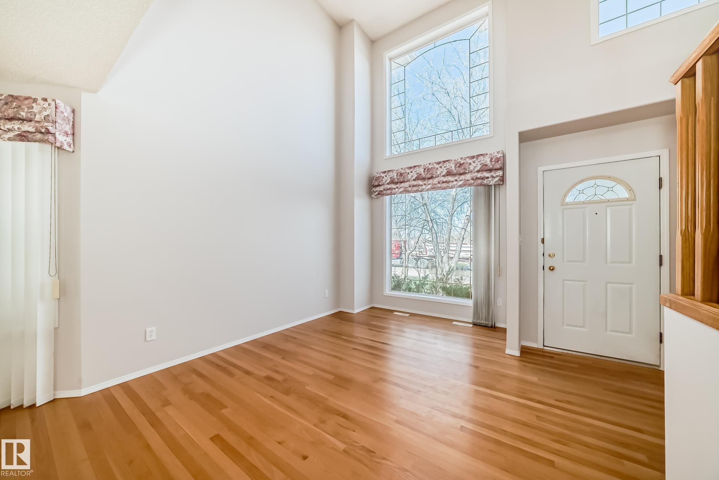 4319 39 Avenue, Edmonton, AB - Indoor Photo Showing Other Room