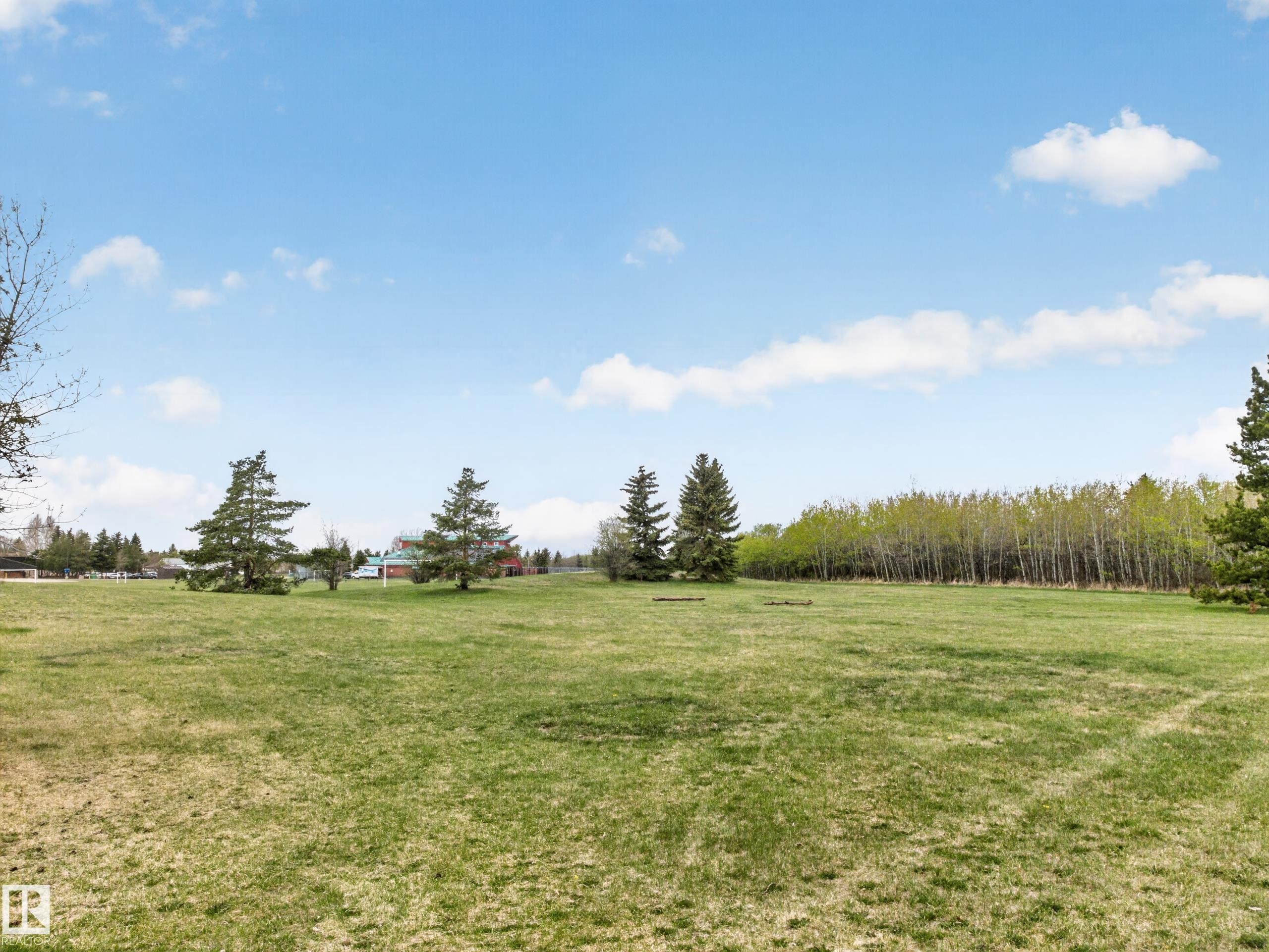3520 49A Street, Edmonton, AB - Outdoor With View