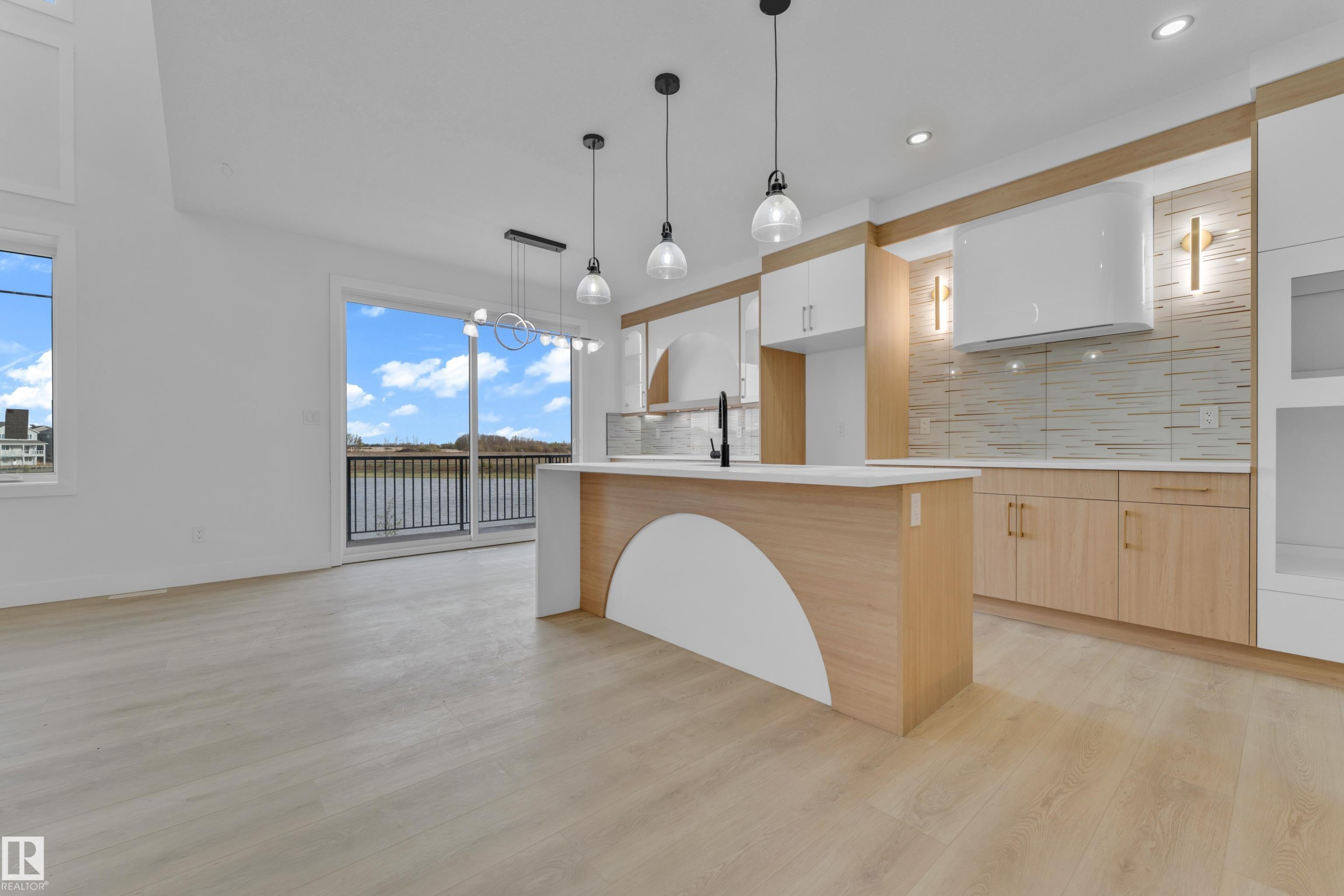 Kitchen - 449 Crystal Creek Link, Leduc, AB - Indoor Photo Showing Kitchen