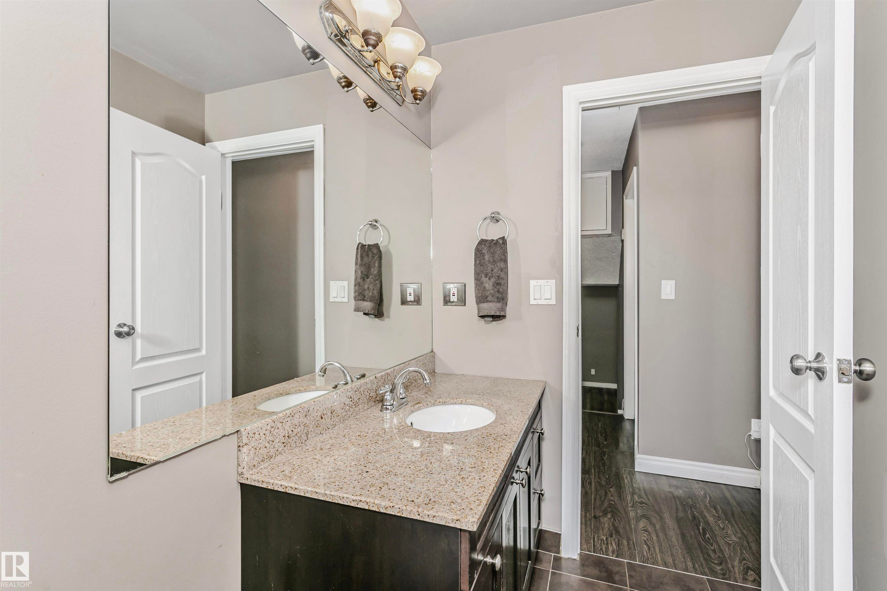 6612 182 Street, Edmonton, AB - Indoor Photo Showing Other Room