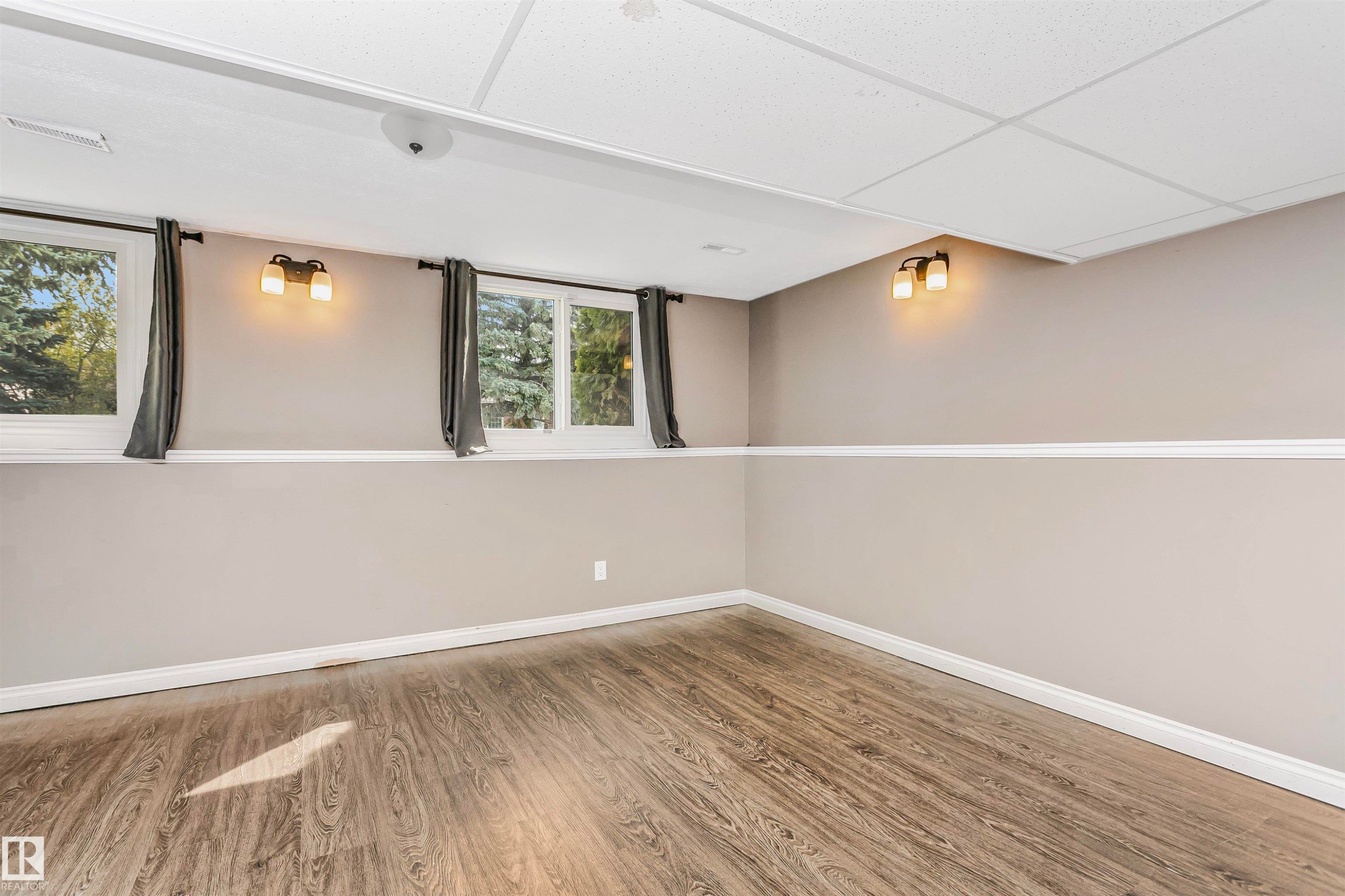 6612 182 Street, Edmonton, AB - Indoor