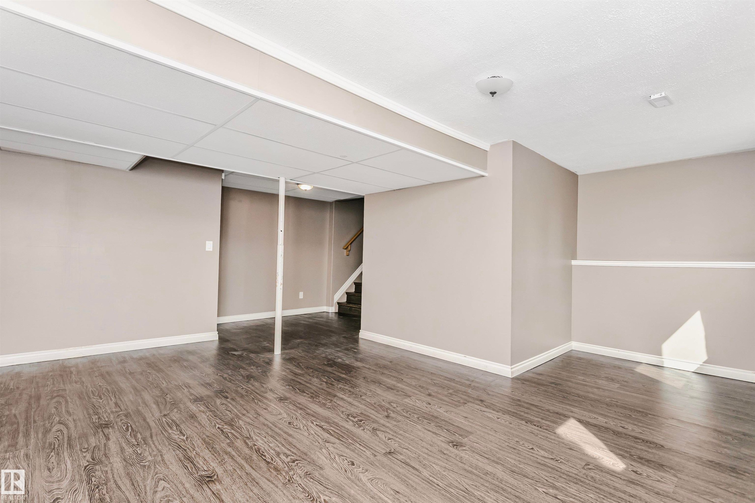 6612 182 Street, Edmonton, AB - Indoor Photo Showing Other Room