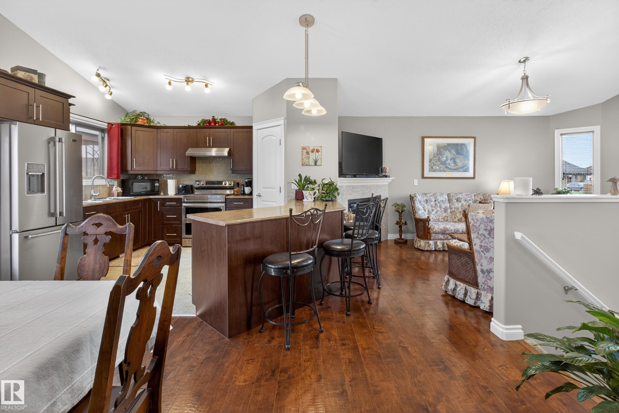 21 Beaverhill View Cr, Tofield, AB - Indoor Photo Showing Other Room