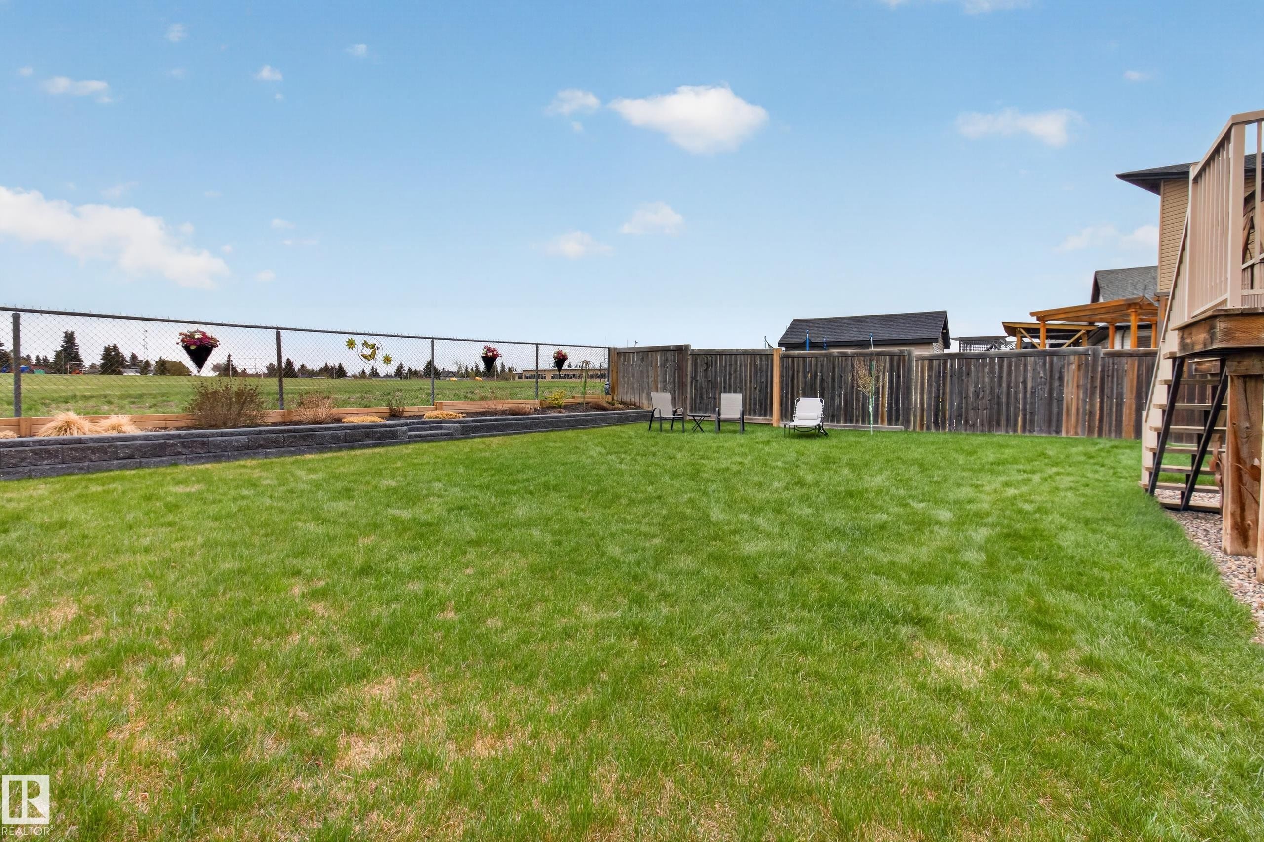 21 Beaverhill View Cr, Tofield, AB - Outdoor