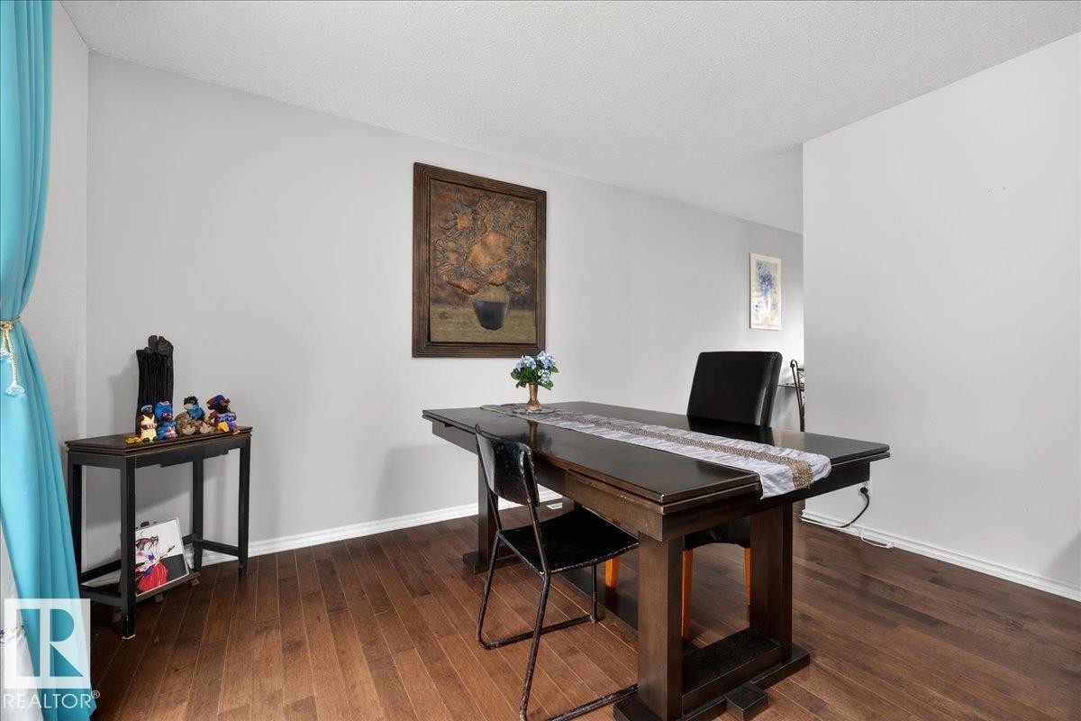 4124 121 Street, Edmonton, AB - Indoor Photo Showing Other Room