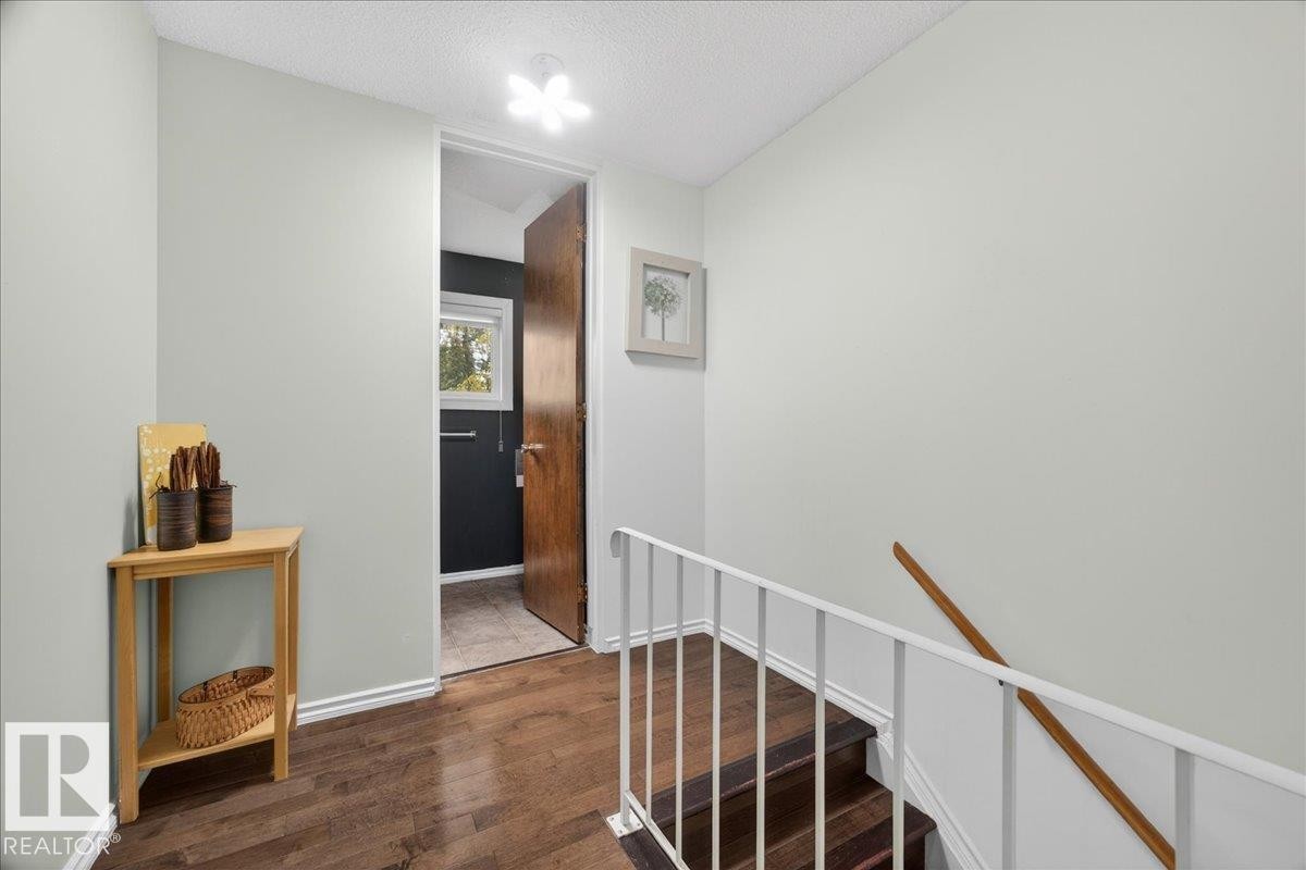 4124 121 Street, Edmonton, AB - Indoor Photo Showing Other Room