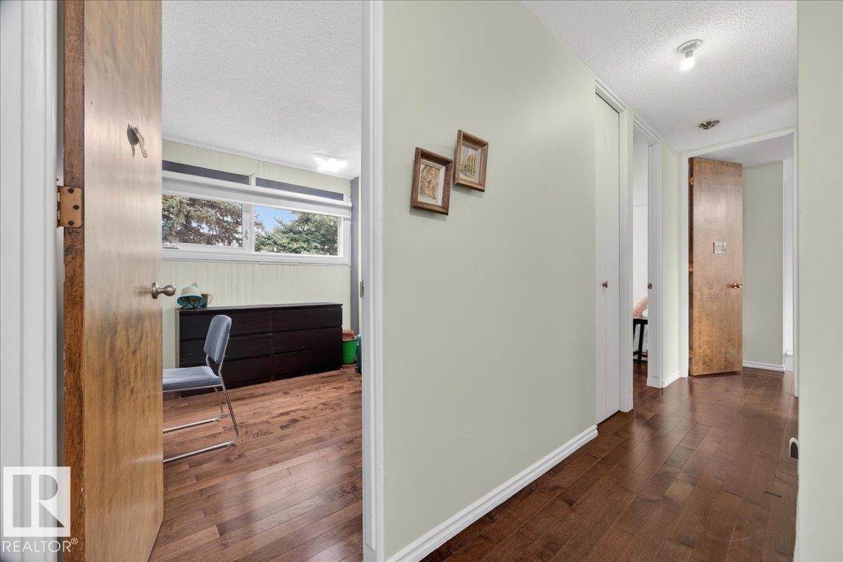 4124 121 Street, Edmonton, AB - Indoor Photo Showing Other Room