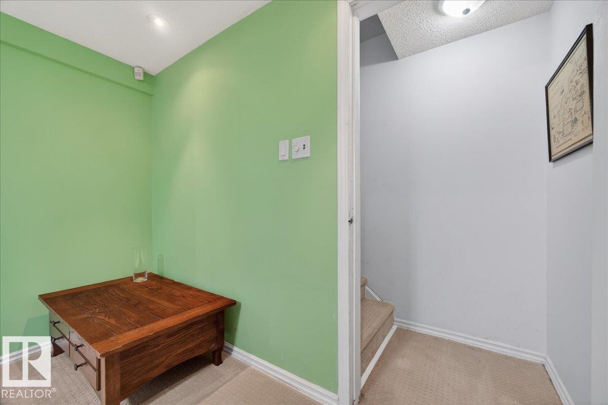 4124 121 Street, Edmonton, AB - Indoor Photo Showing Other Room