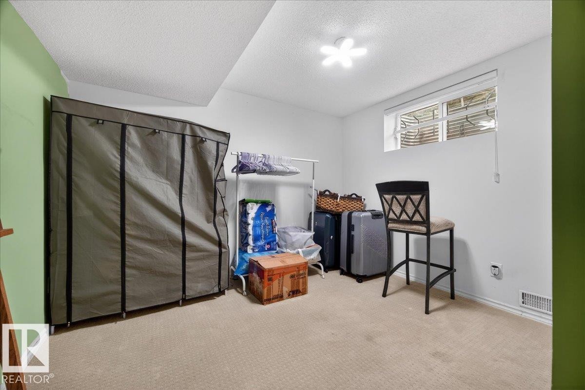 4124 121 Street, Edmonton, AB - Indoor