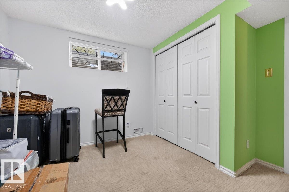 4124 121 Street, Edmonton, AB - Indoor