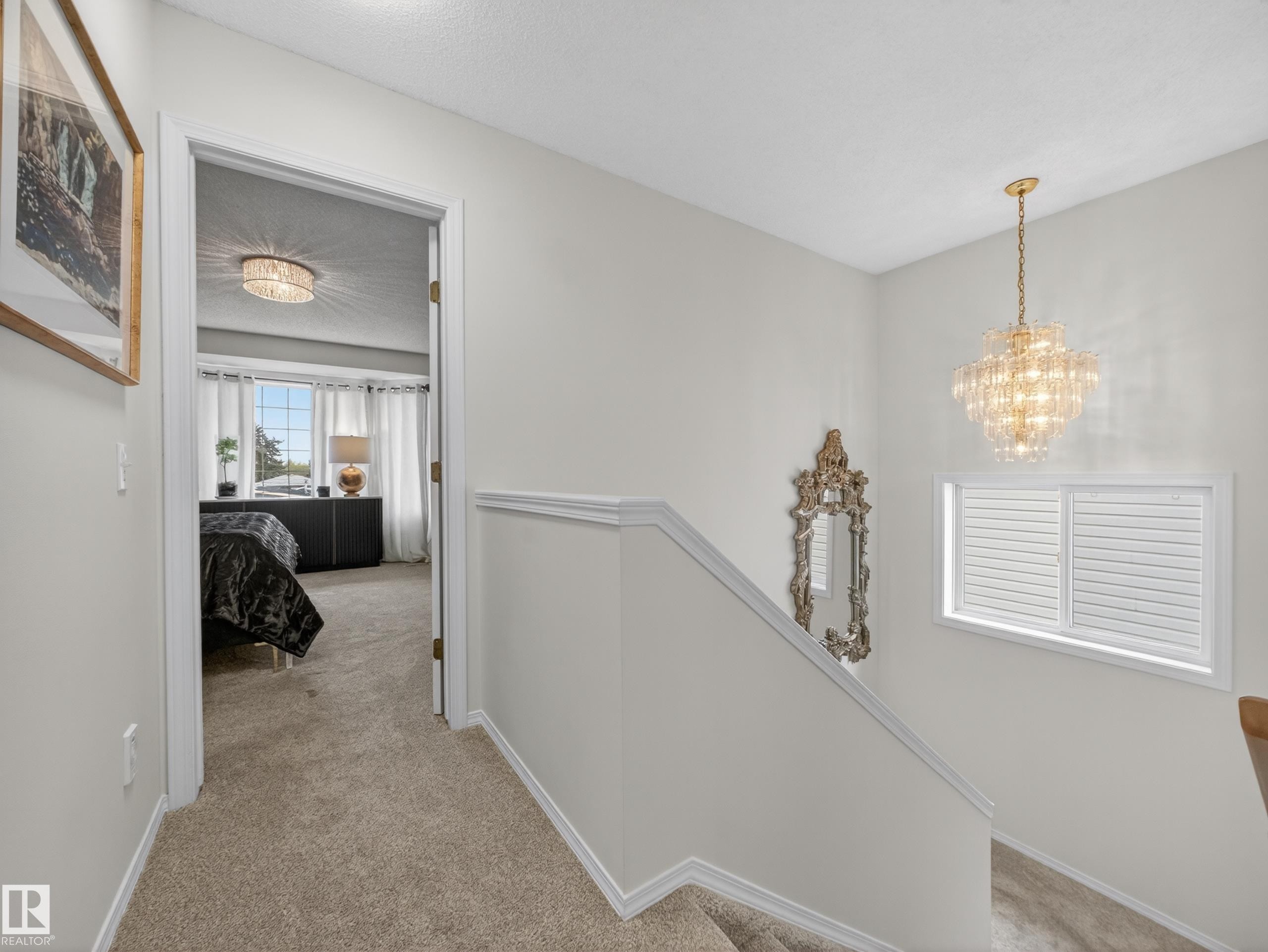 7211 78 Ave, Edmonton, AB - Indoor Photo Showing Other Room