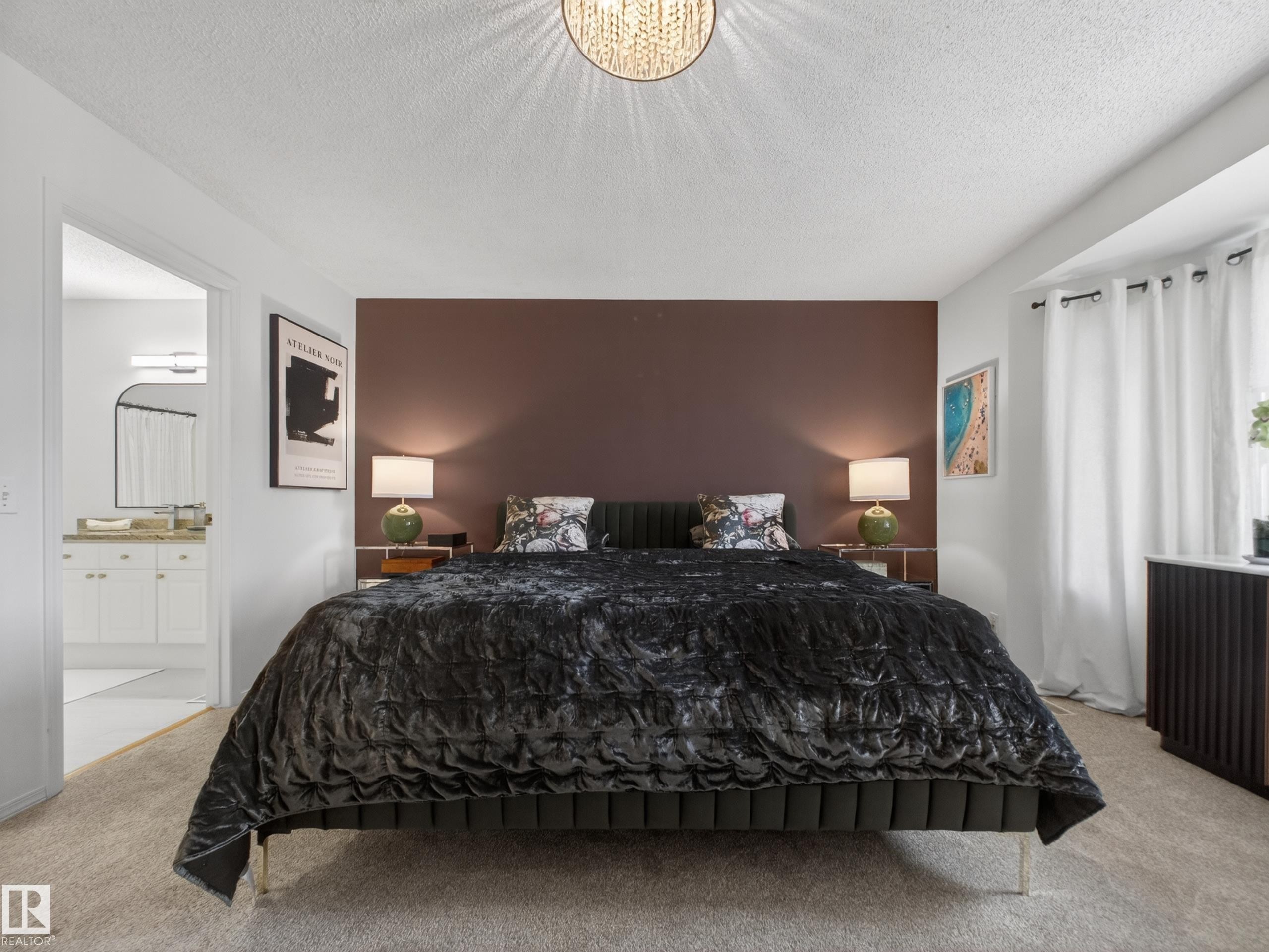7211 78 Ave, Edmonton, AB - Indoor Photo Showing Bedroom