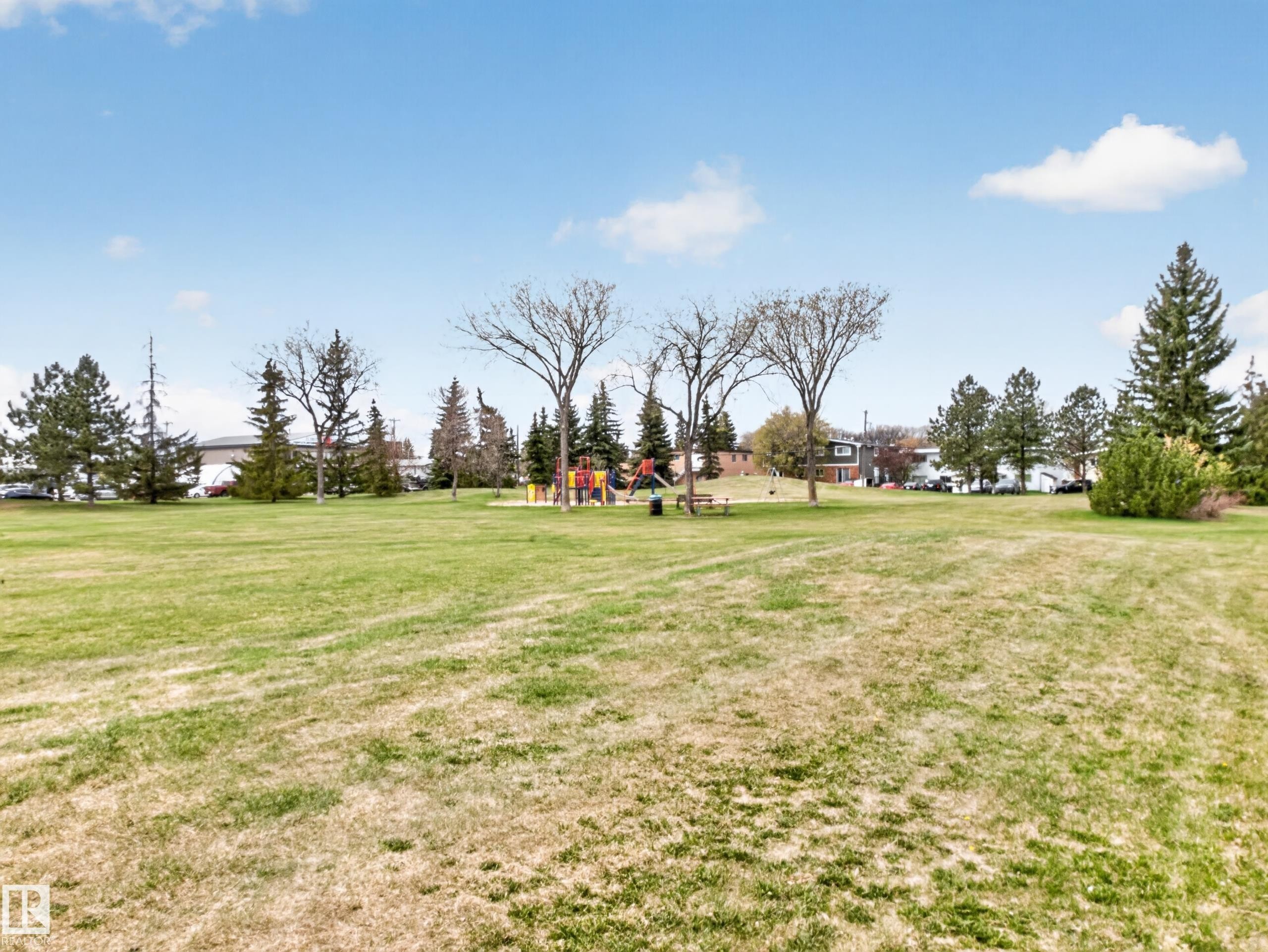 7211 78 Ave, Edmonton, AB - Outdoor With View