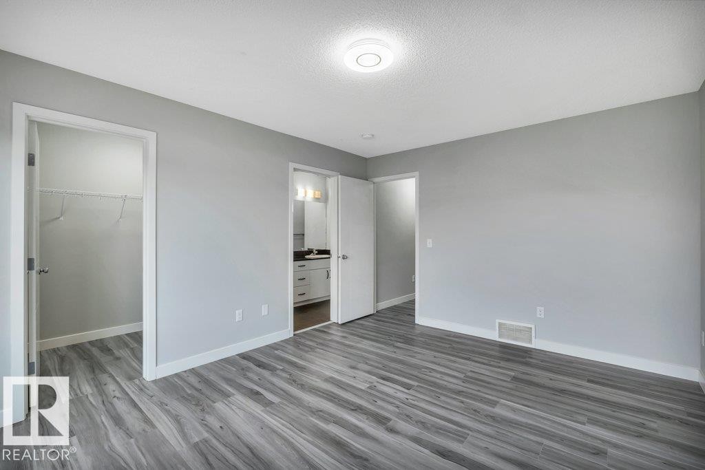 2580 Casey Way, Edmonton, AB - Indoor Photo Showing Other Room