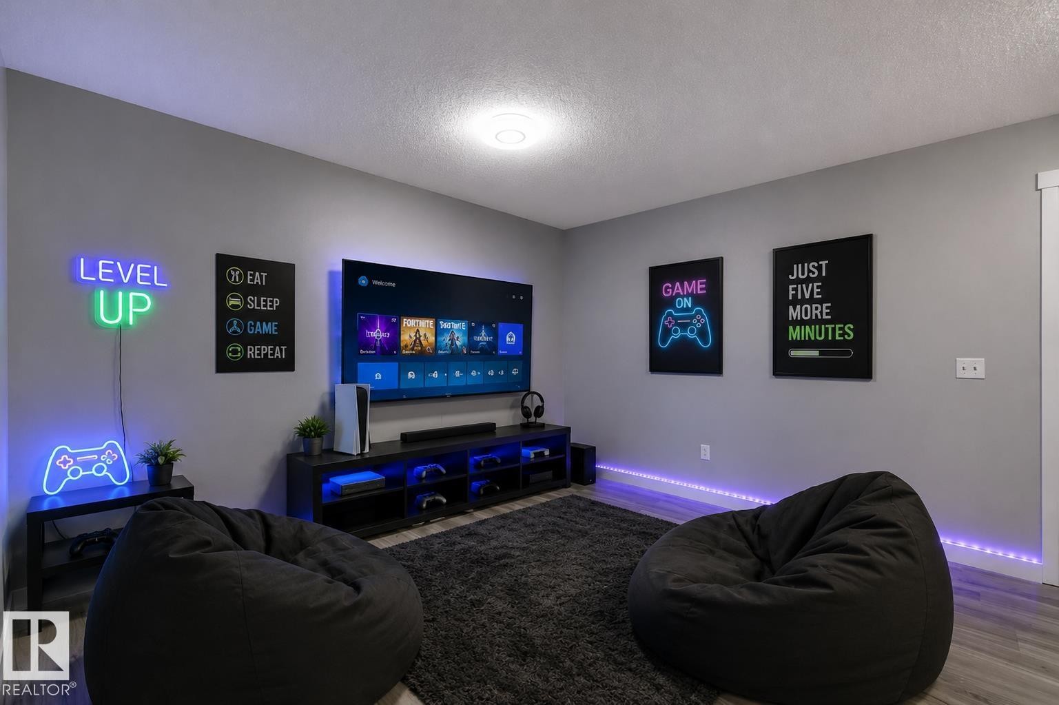2580 Casey Way, Edmonton, AB - Indoor