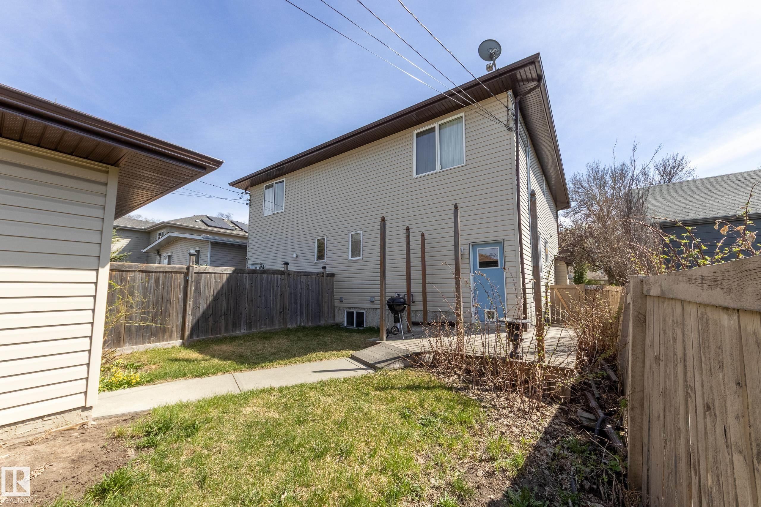 10816 67 Avenue, Edmonton, AB - Outdoor With Exterior