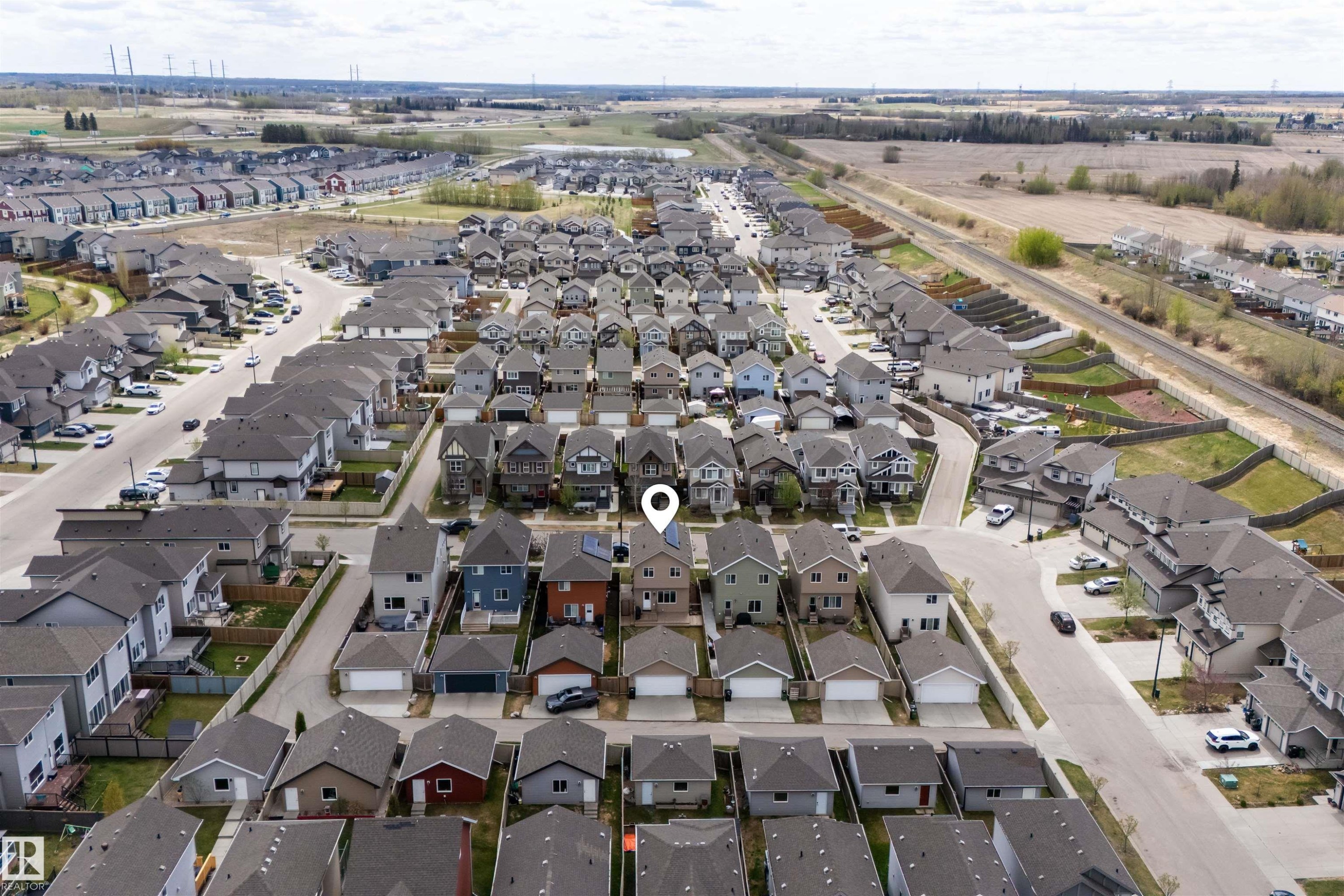 828 36 Avenue, Edmonton, AB - Outdoor With View