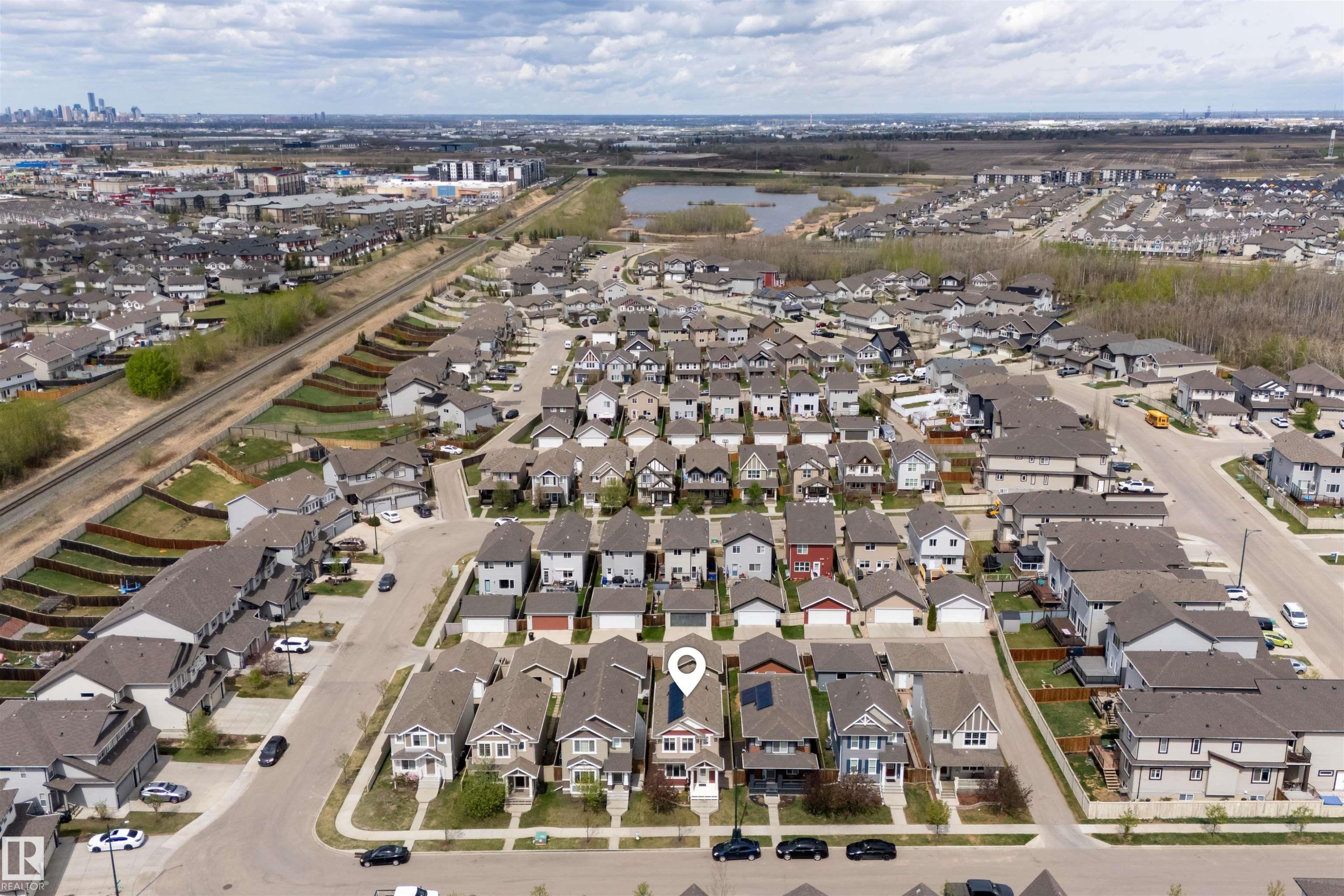 828 36 Avenue, Edmonton, AB - Outdoor With View