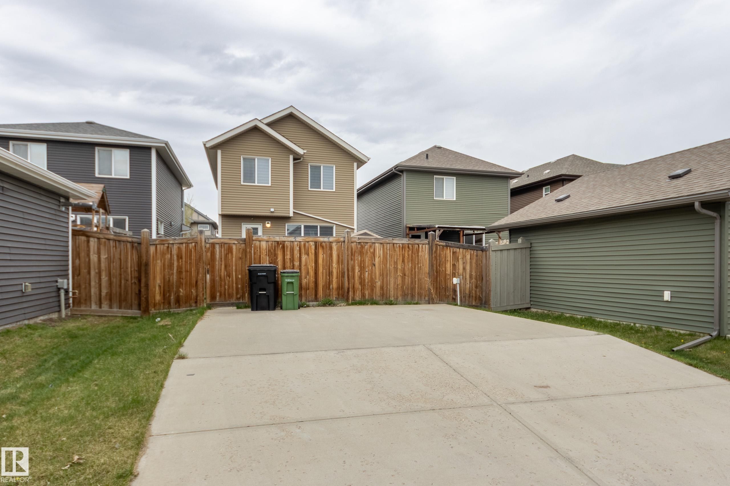22123 88 Avenue, Edmonton, AB - Outdoor