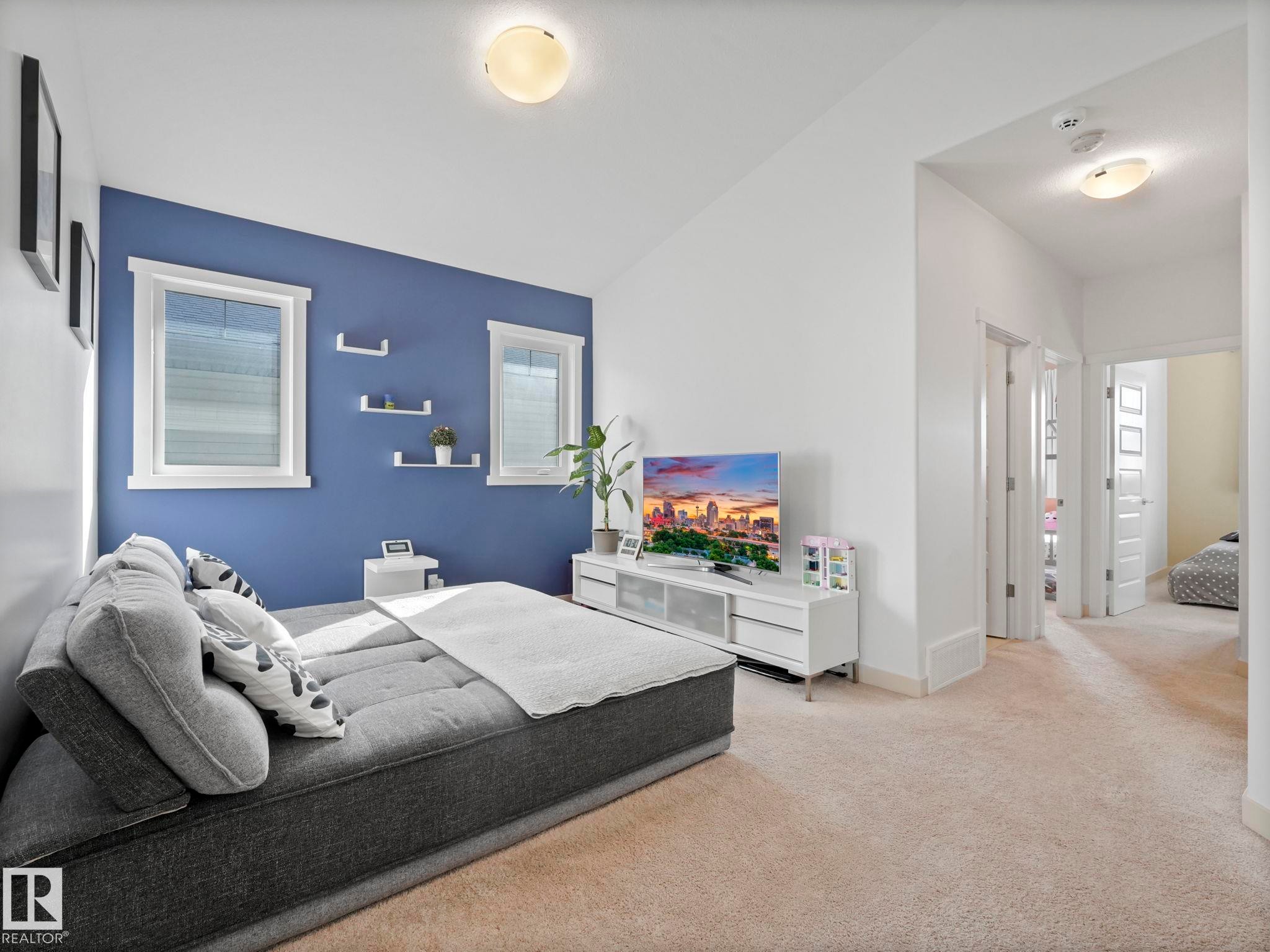 22522 98A Avenue, Edmonton, AB - Indoor Photo Showing Bedroom