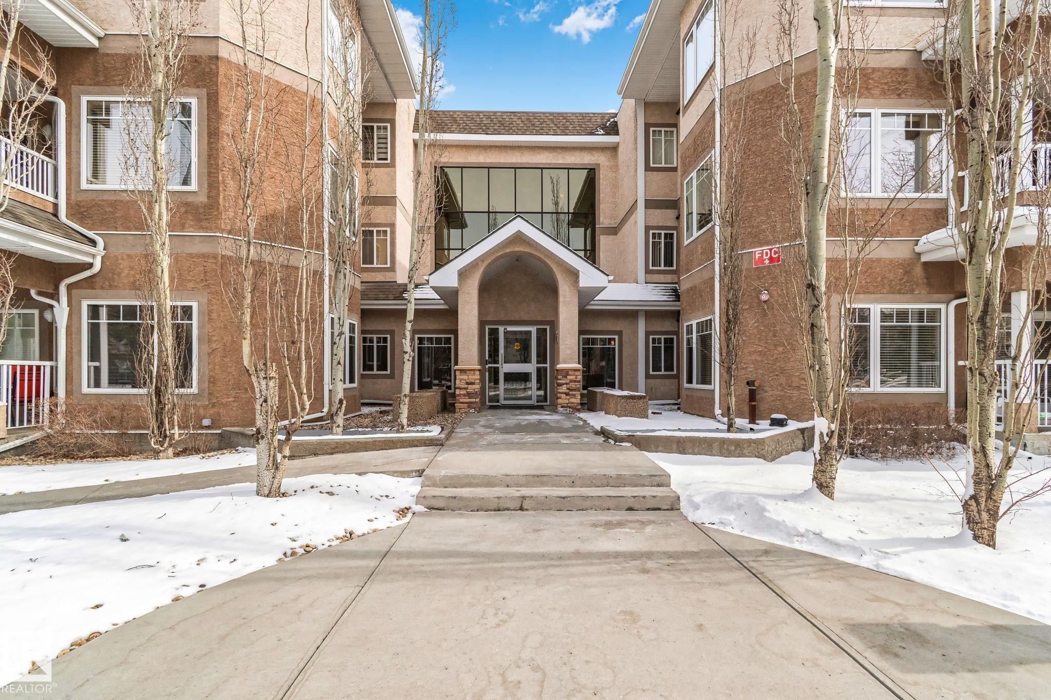 #120 8931 156 St Nw, Edmonton, AB - Outdoor With Facade