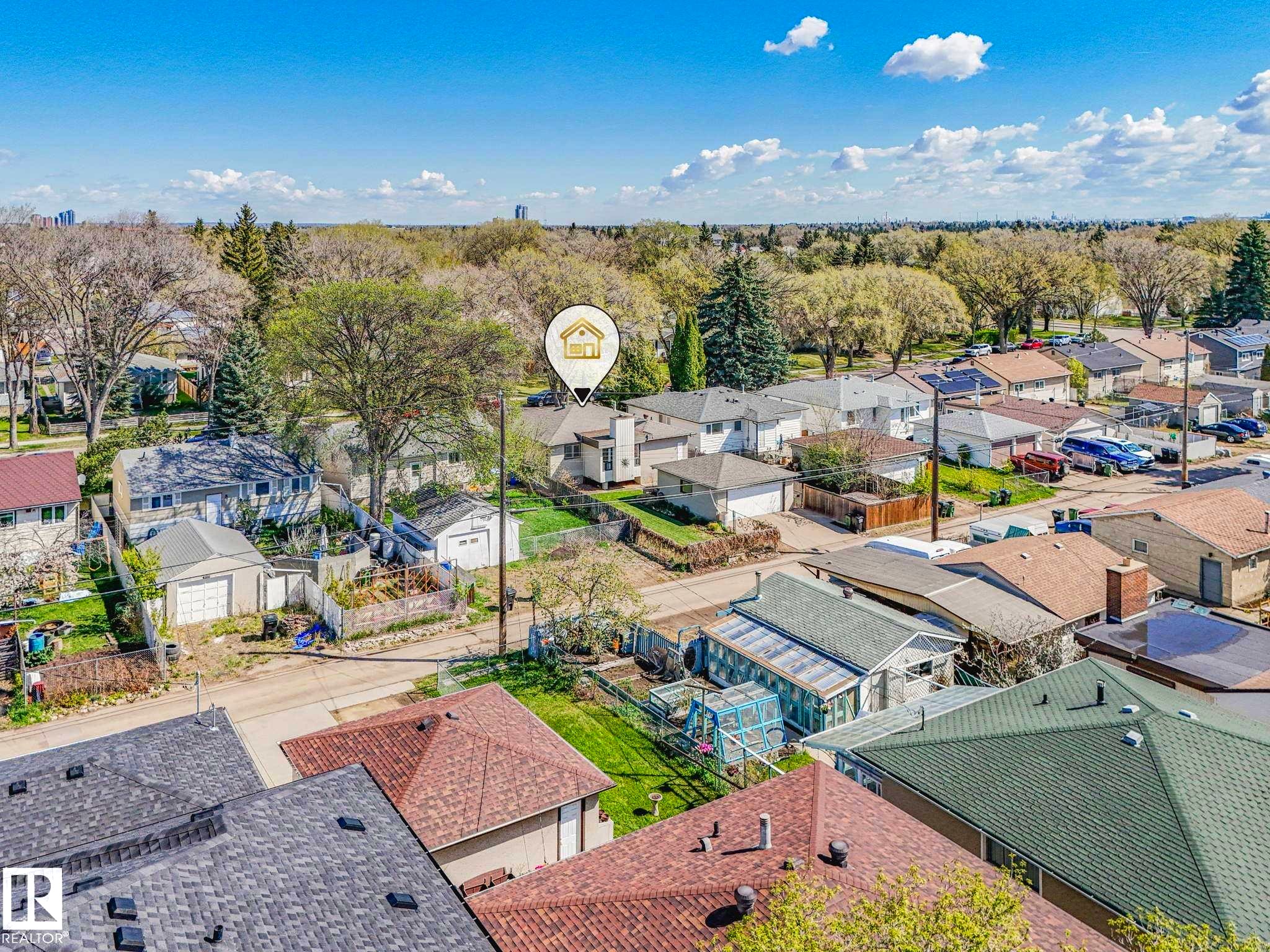 9635 64 Avenue, Edmonton, AB