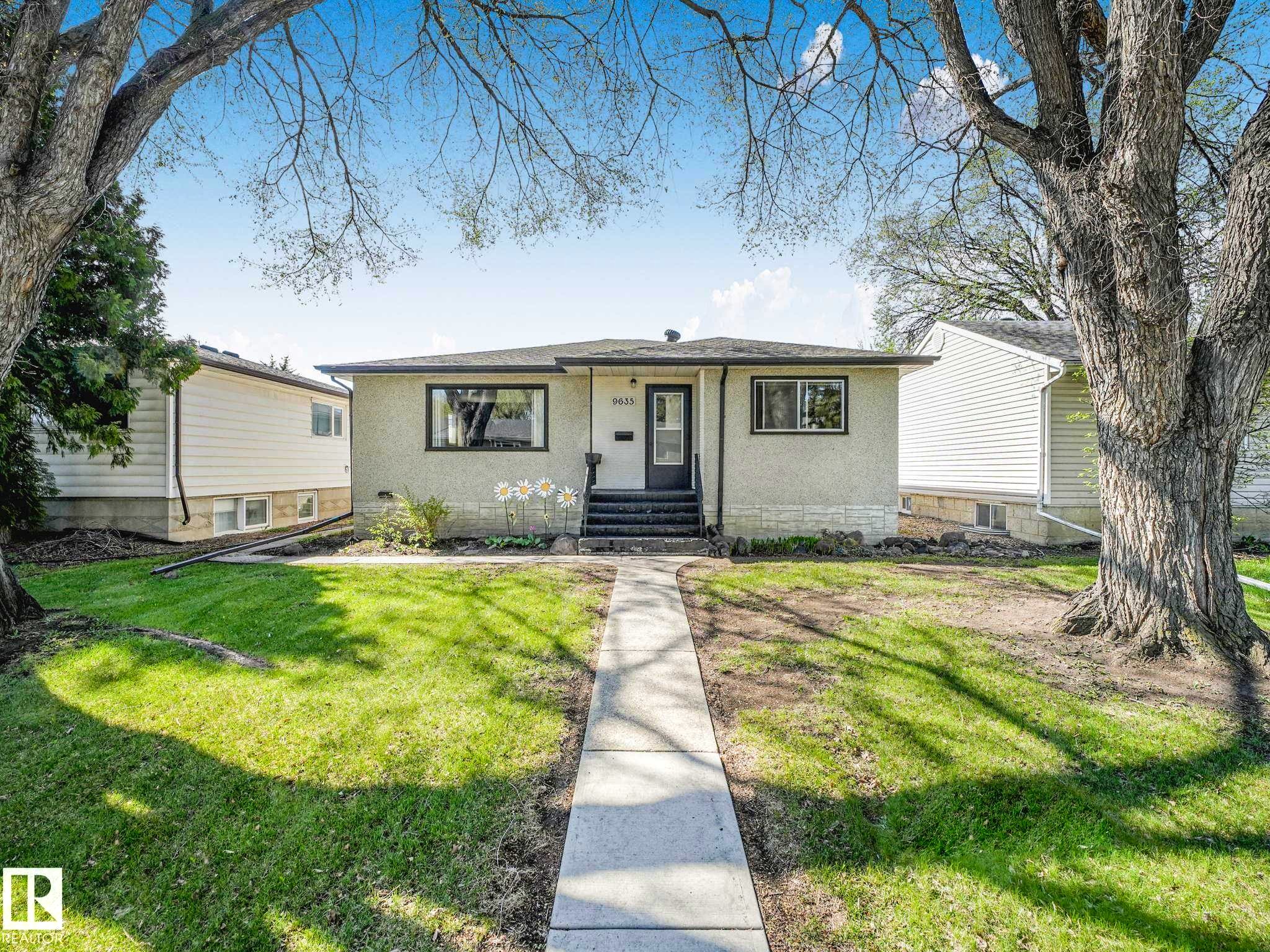 9635 64 Avenue, Edmonton, AB