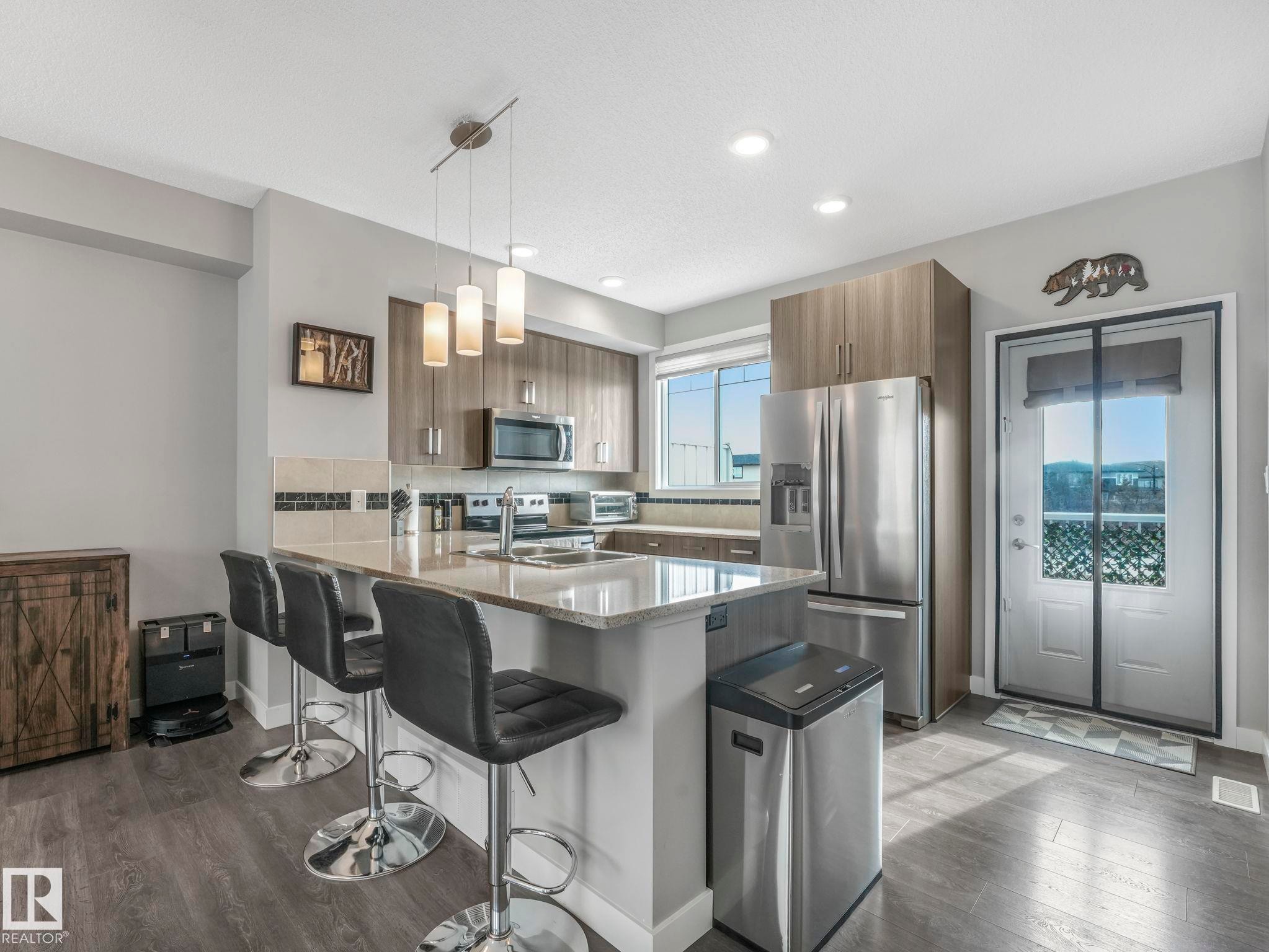 23 13139 205 Street, Edmonton, AB - Indoor Photo Showing Kitchen With Upgraded Kitchen