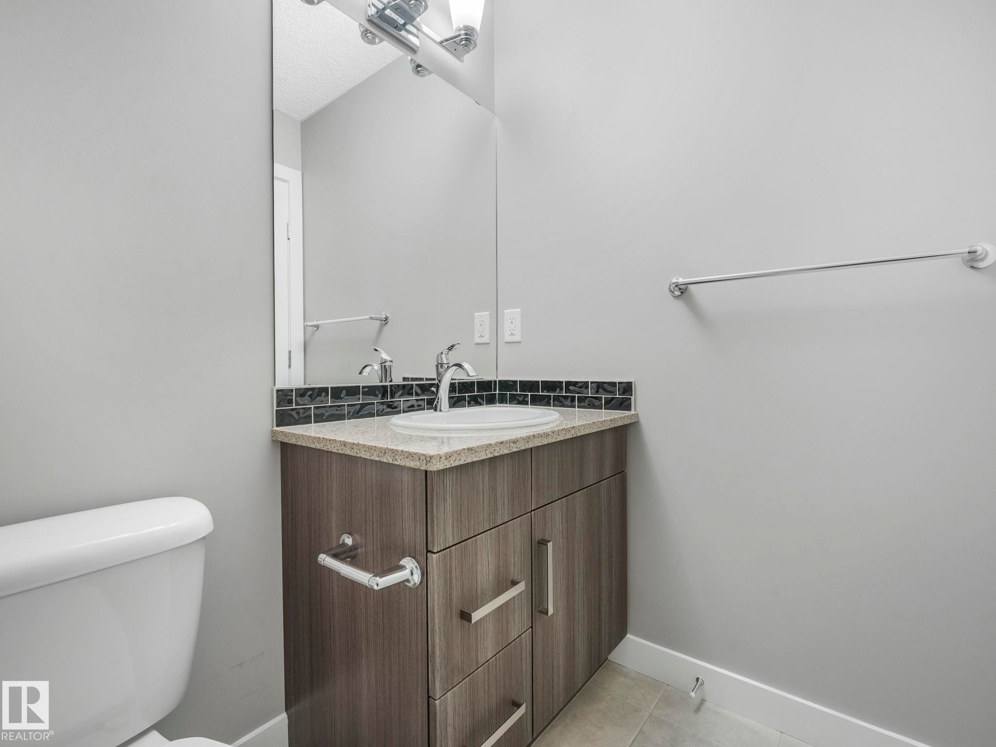 23 13139 205 Street, Edmonton, AB - Indoor Photo Showing Bathroom