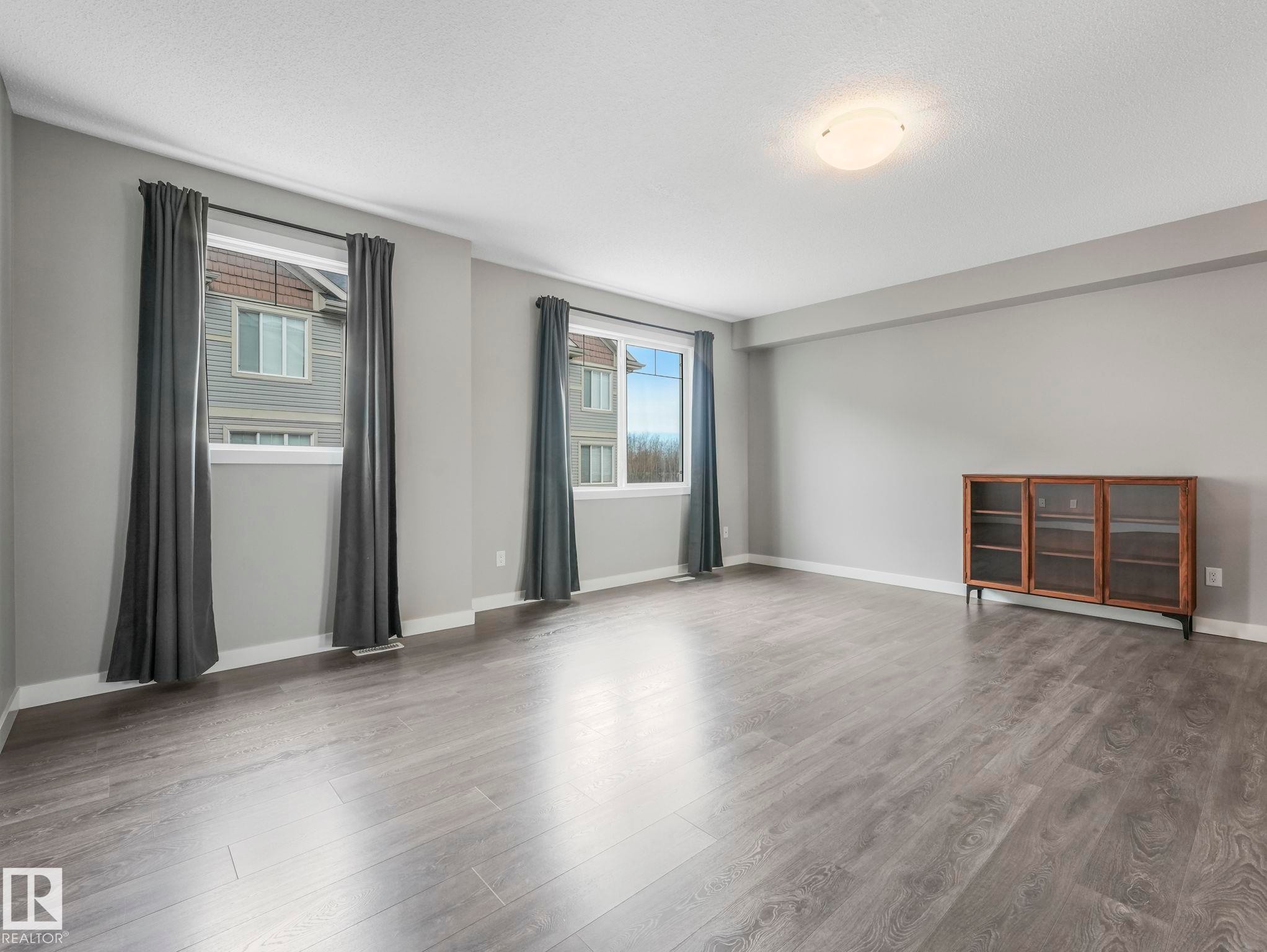 23 13139 205 Street, Edmonton, AB - Indoor