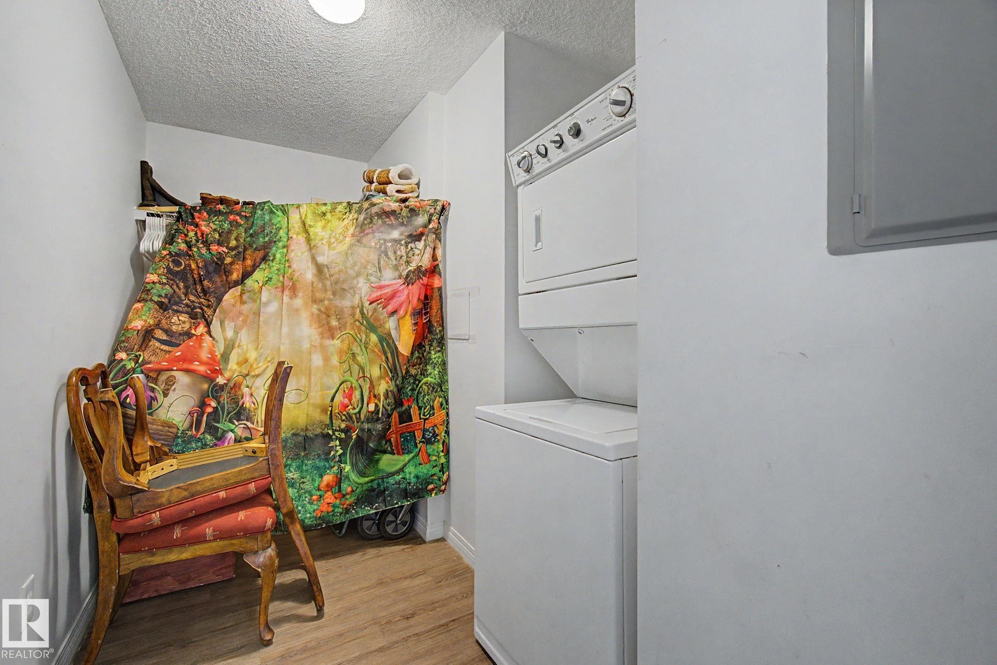 1401 9363 Simpson Drive, Edmonton, AB - Indoor Photo Showing Laundry Room