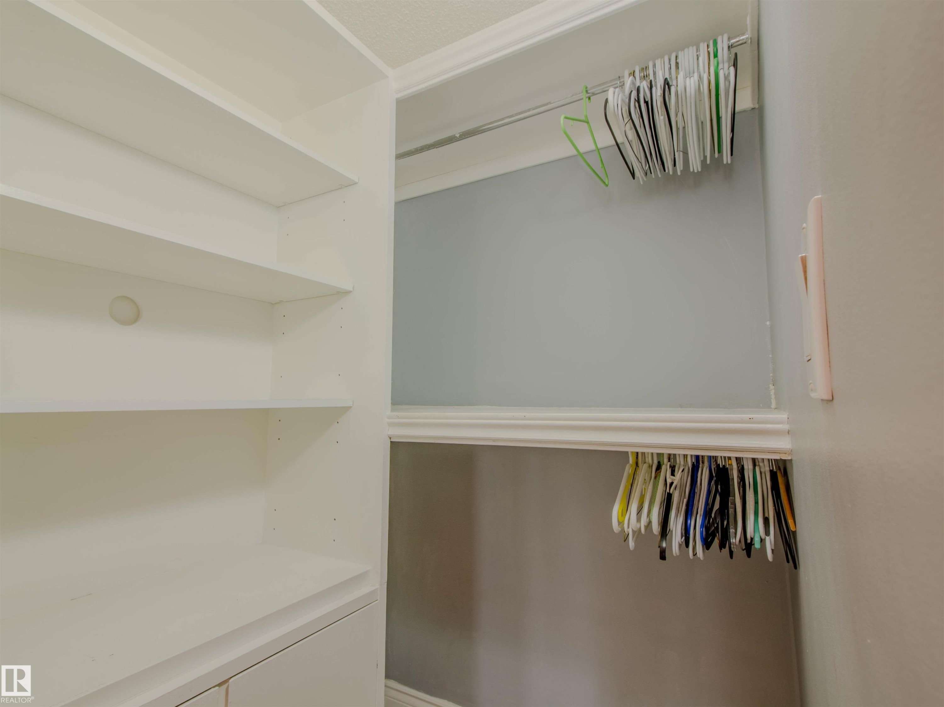 202 8340 Jasper Avenue, Edmonton, AB - Indoor With Storage