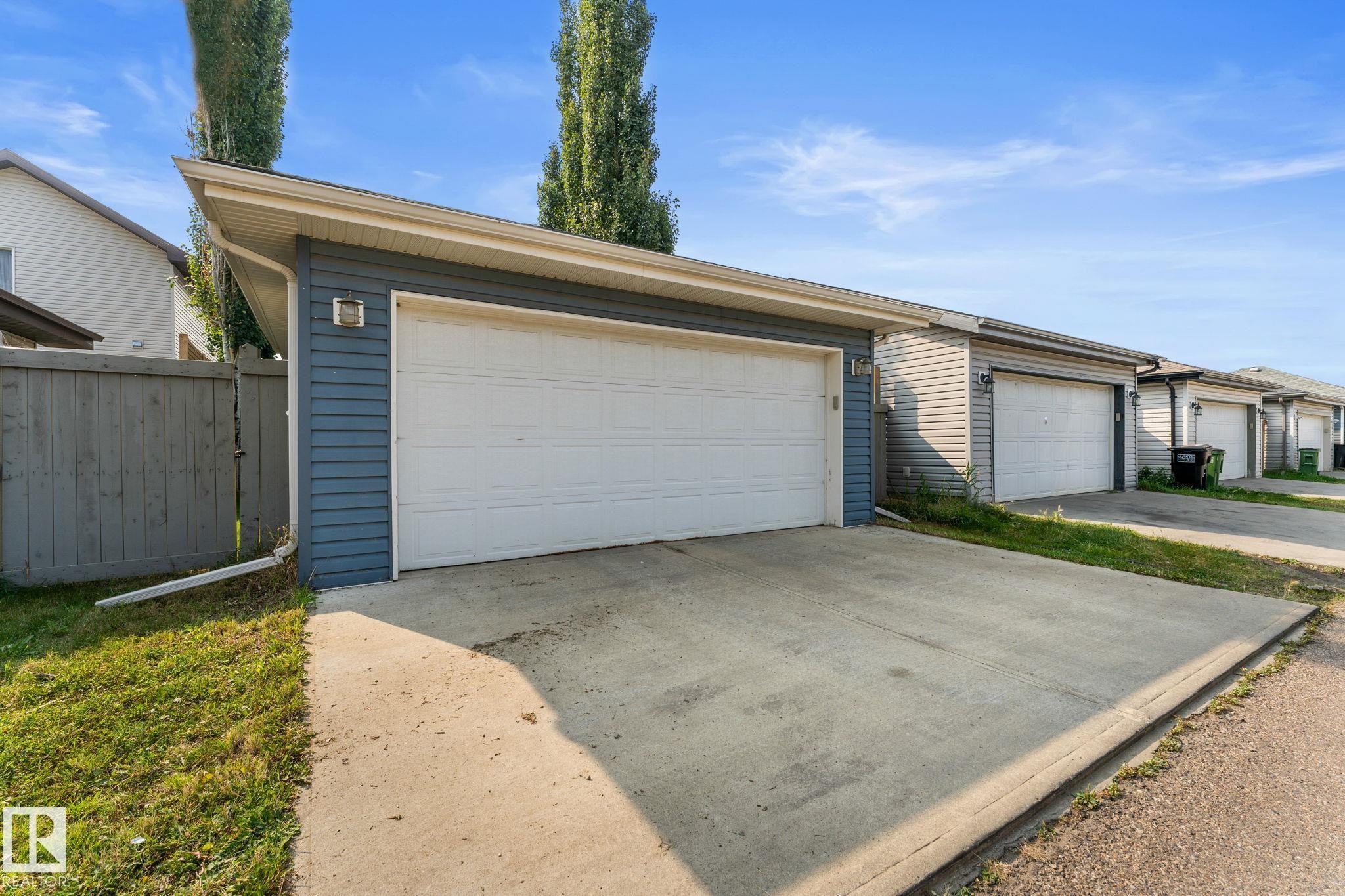 5152 4 Avenue, Edmonton, AB - Outdoor