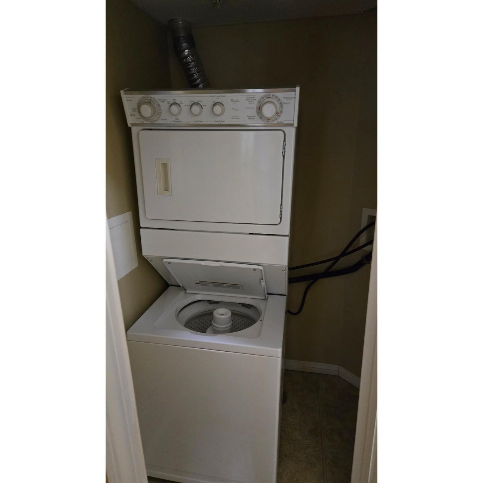101 630 Mcallister Loop, Edmonton, AB - Indoor Photo Showing Laundry Room