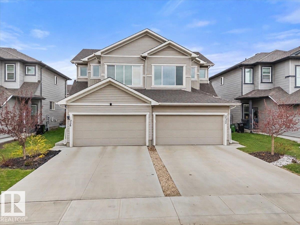236 39 Avenue, Edmonton, AB - Outdoor With Facade