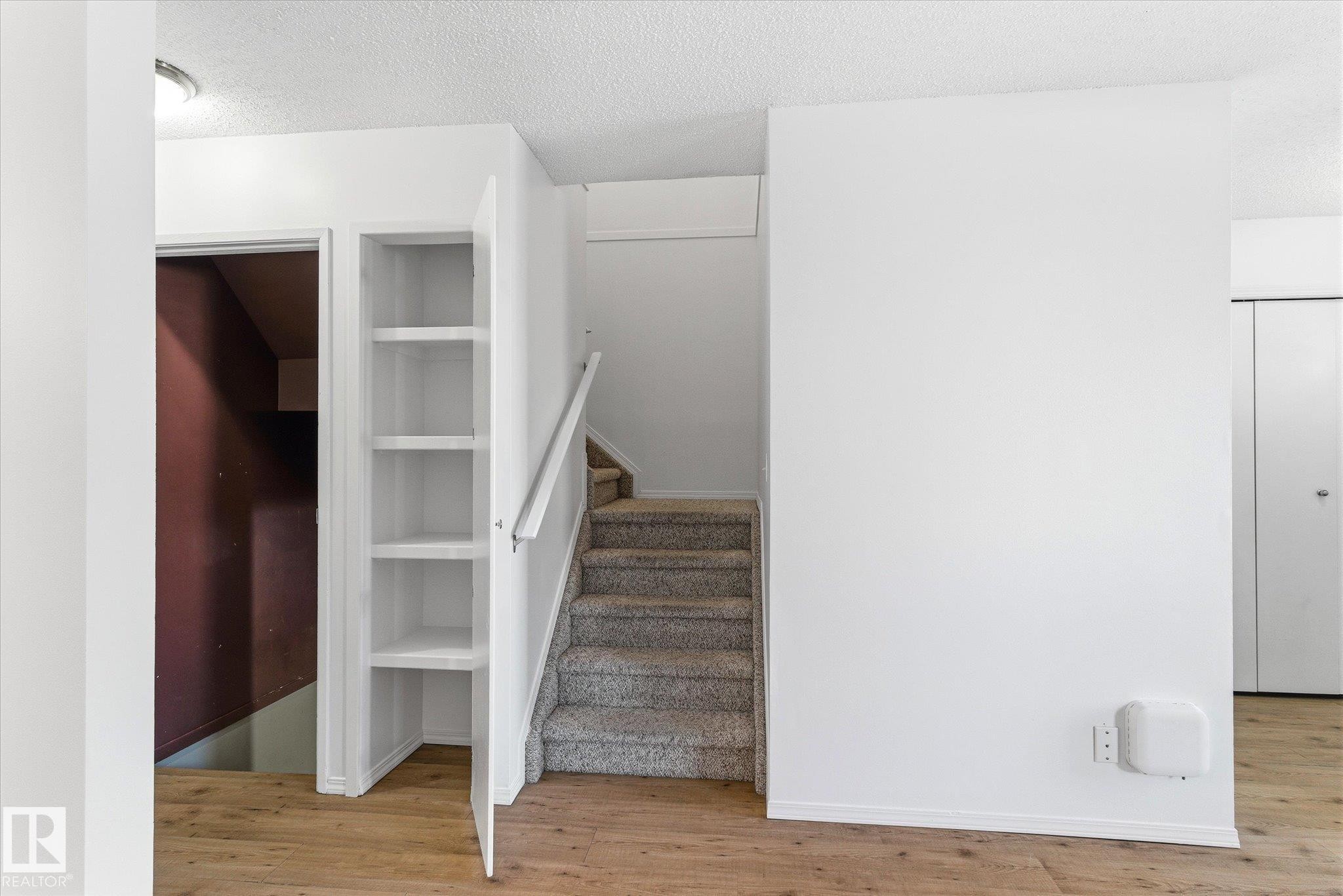 6320 184 Street, Edmonton, AB - Indoor Photo Showing Other Room