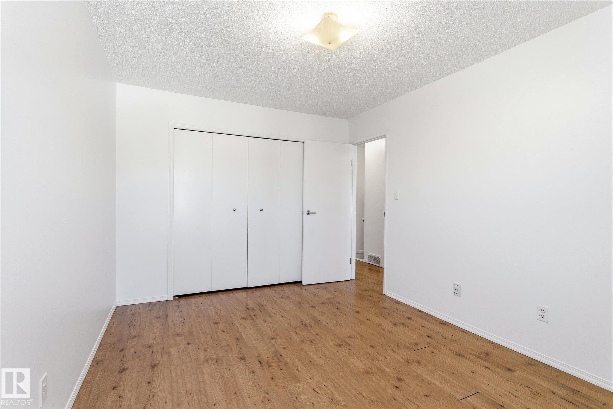 6320 184 Street, Edmonton, AB - Indoor Photo Showing Other Room