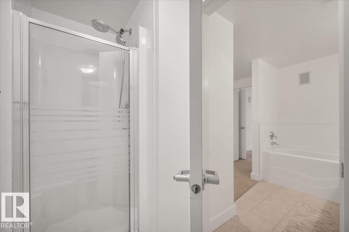 PRIMARY BEDROOM ENSUITE - 503 10028 119 Street, Edmonton, AB - Indoor Photo Showing Bathroom
